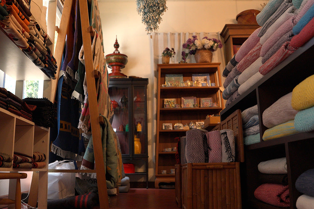 Artist in Residence : 'Paya' Weaving Tradition, Family & Timeless Craftsmanship