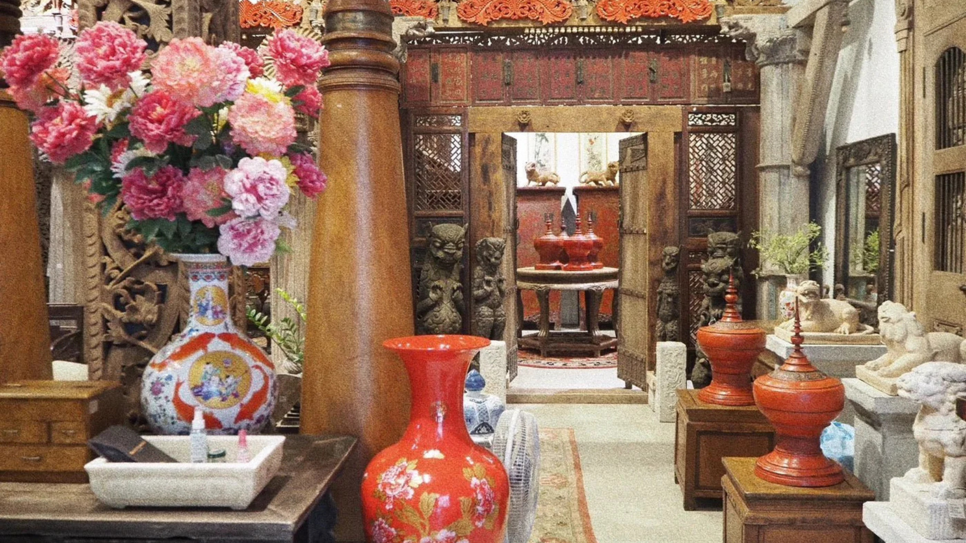 Top 10 Best Antique Furniture Stores in Thailand 2026 - Surround Living
