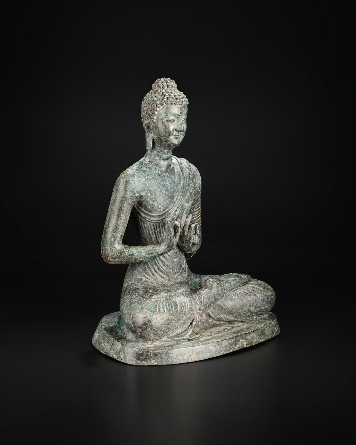 Southeast Asian Antique Meditating Buddha Bronze Sculpture