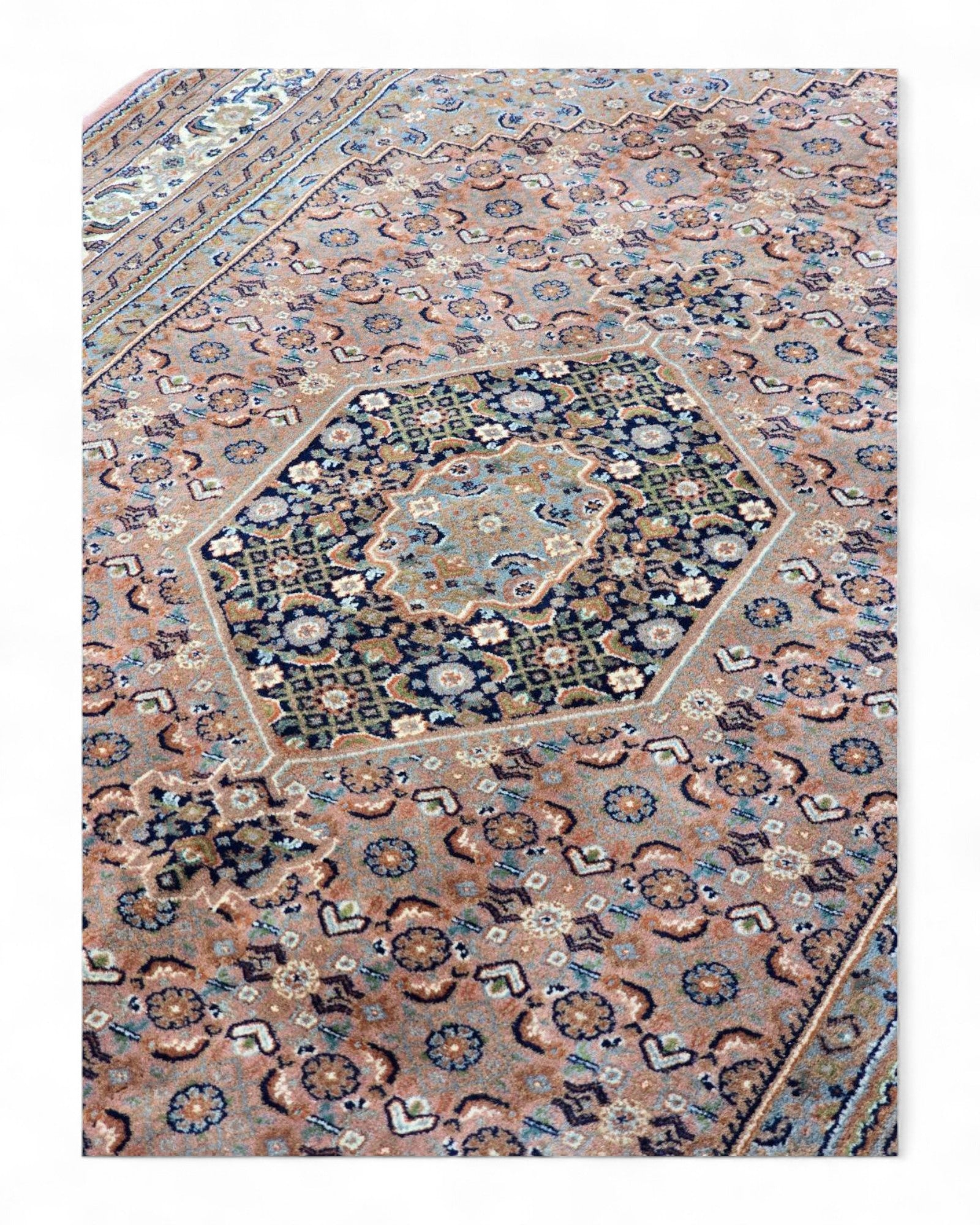 Belgian Machine-Woven Medallion Rug – Dusty Rose & Ivory (200 x 300 cm)
