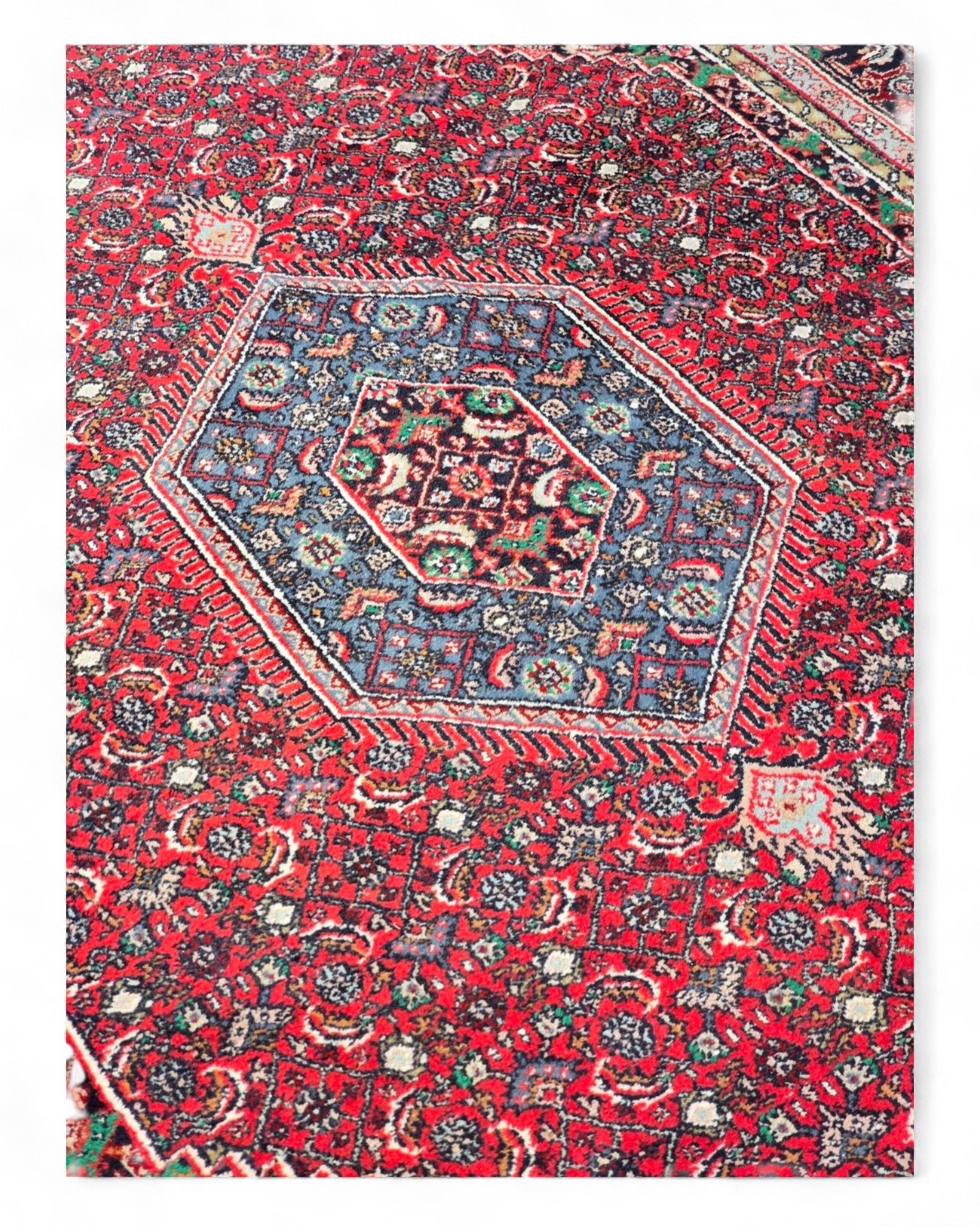 Persian-Style Medallion Wool Rug, India | 180 x 250 cm