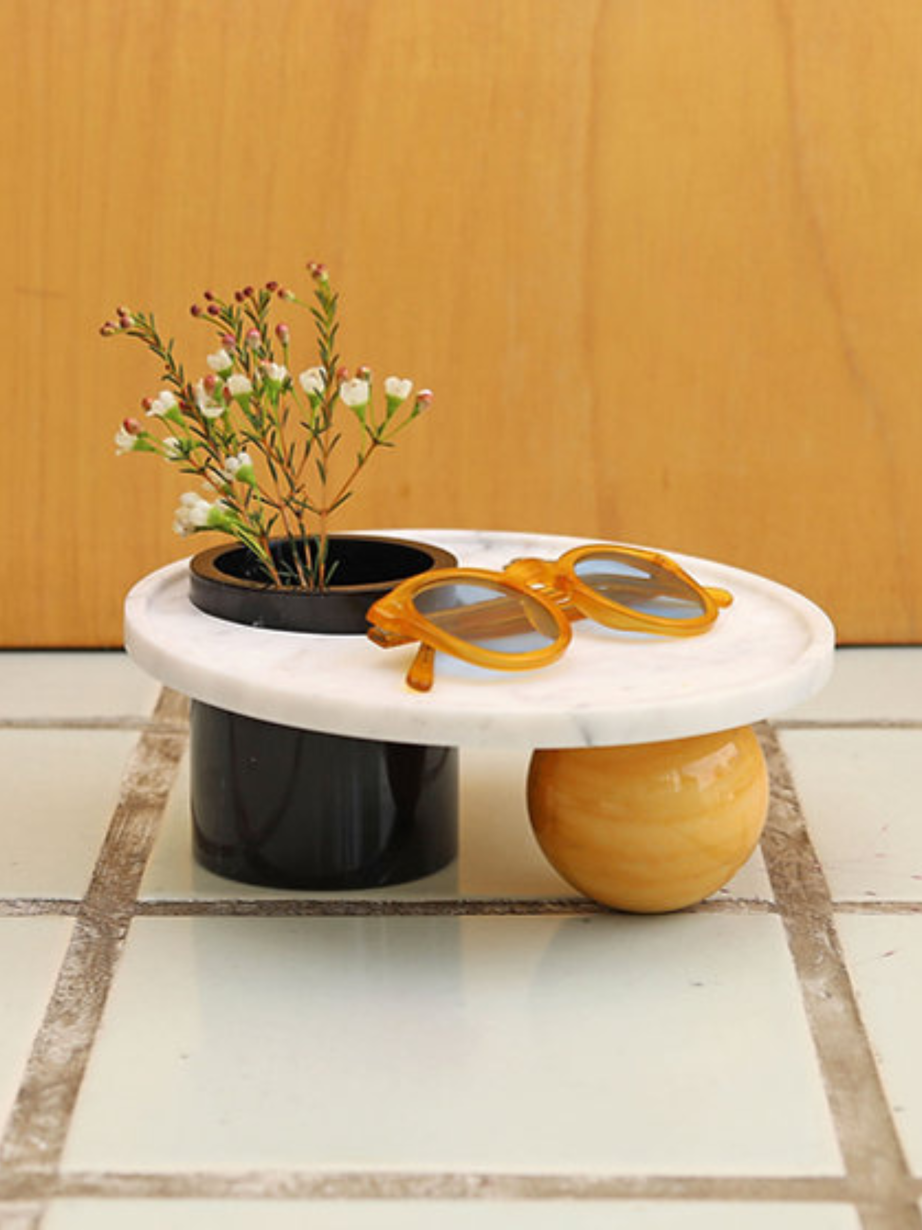 The Buri Vase - Tray in Carrara