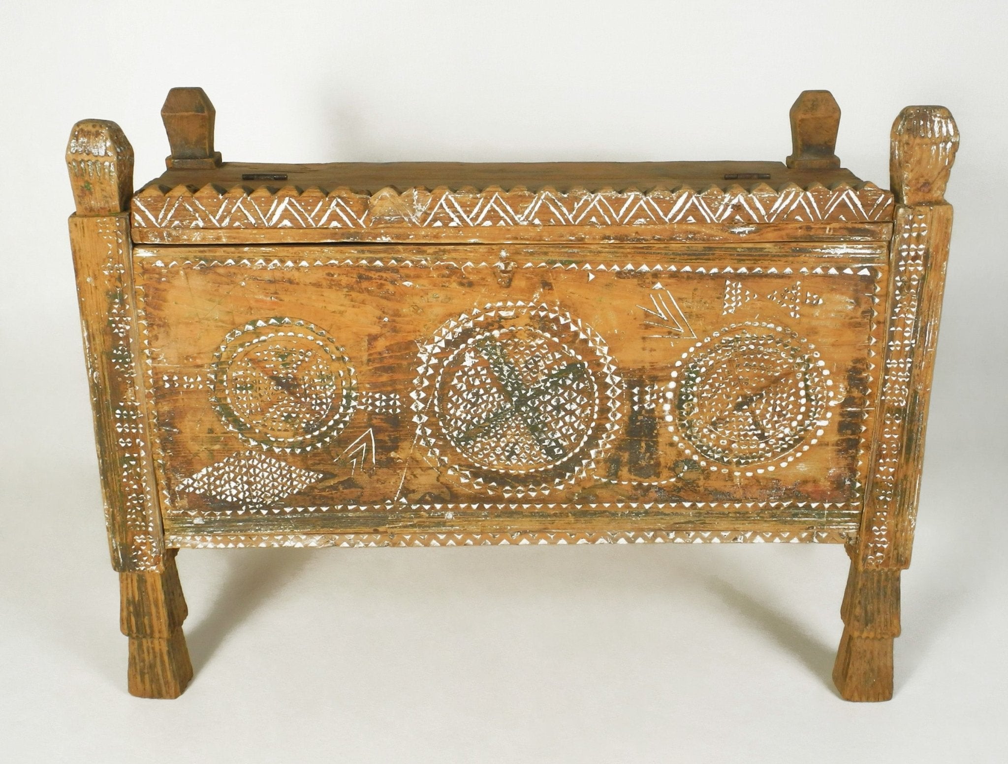 Waziristan Cedar Chest Waziristan Region - Surround Living - 3