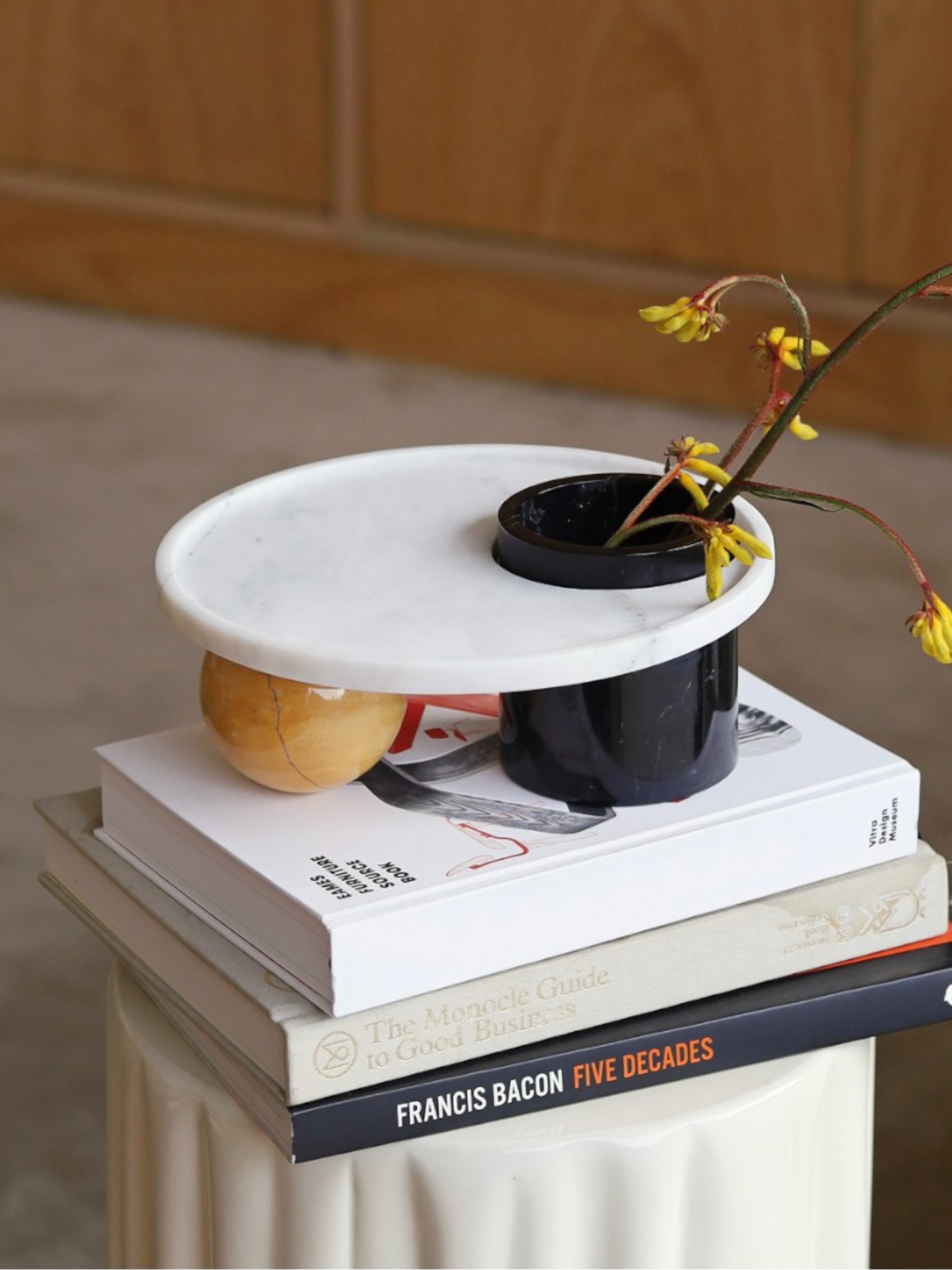 The Buri Vase - Tray in Carrara