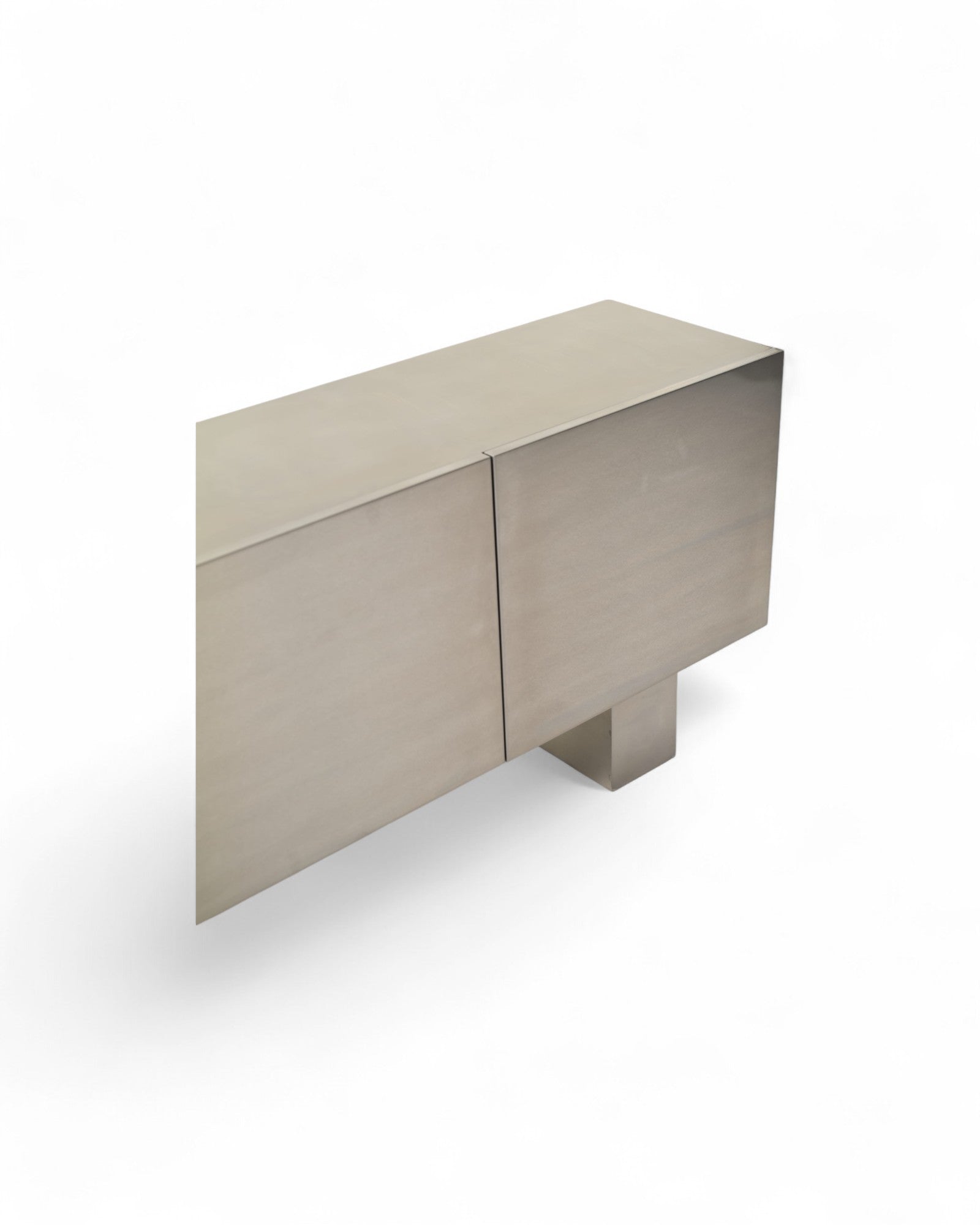 SUNTUR x Vertier, Keep It Open Console