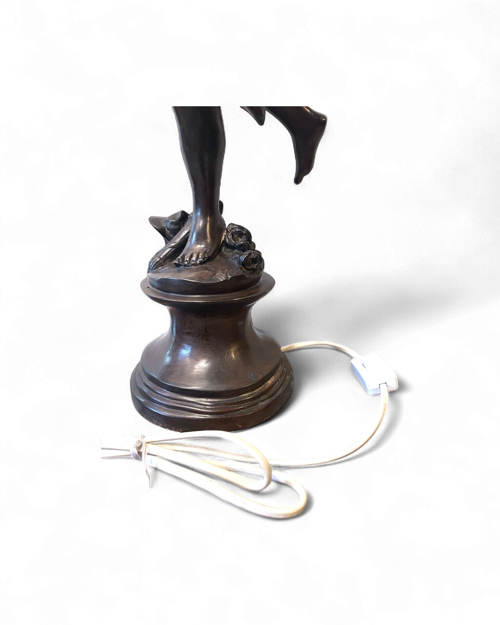 Rococo-Style Cherub Bronze Lamp with Crystal-Prism Shade