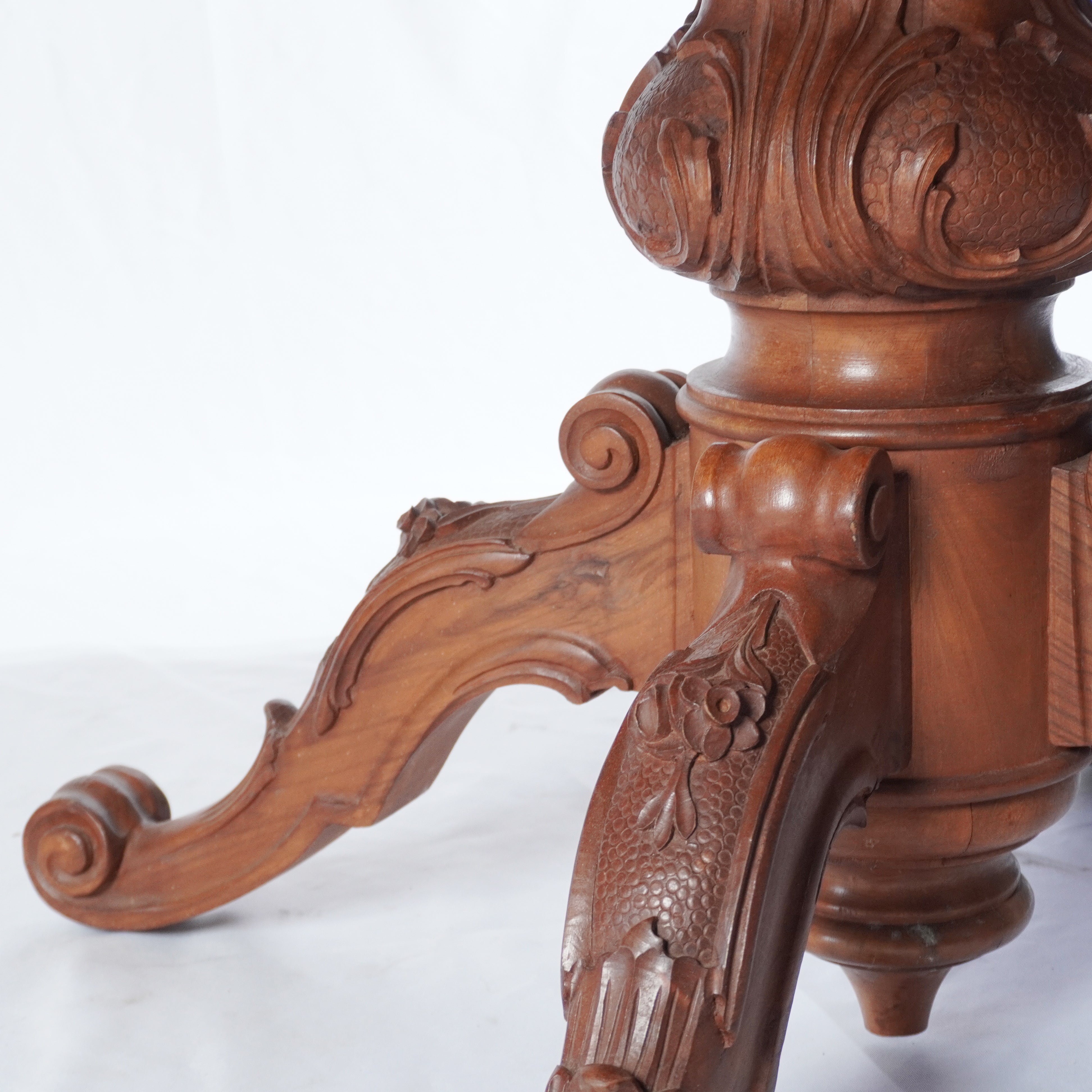 Italian Round Walnut Table L