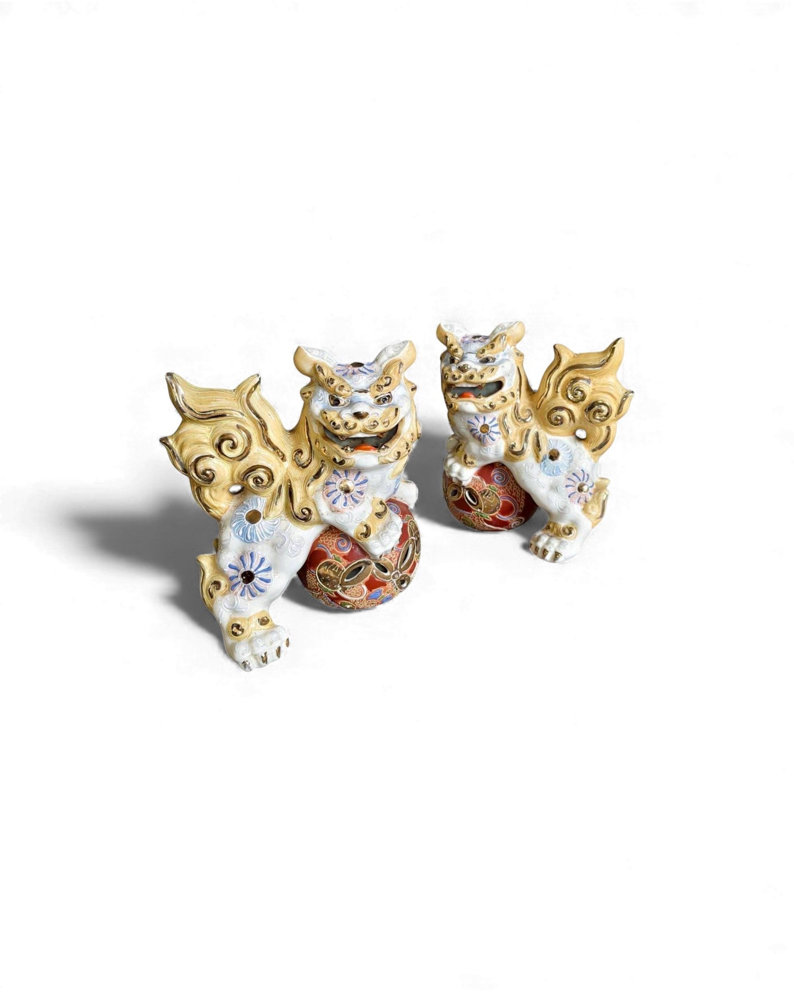 Kutani Guardian Lions — A Rare Left & Right Match - Set of 2