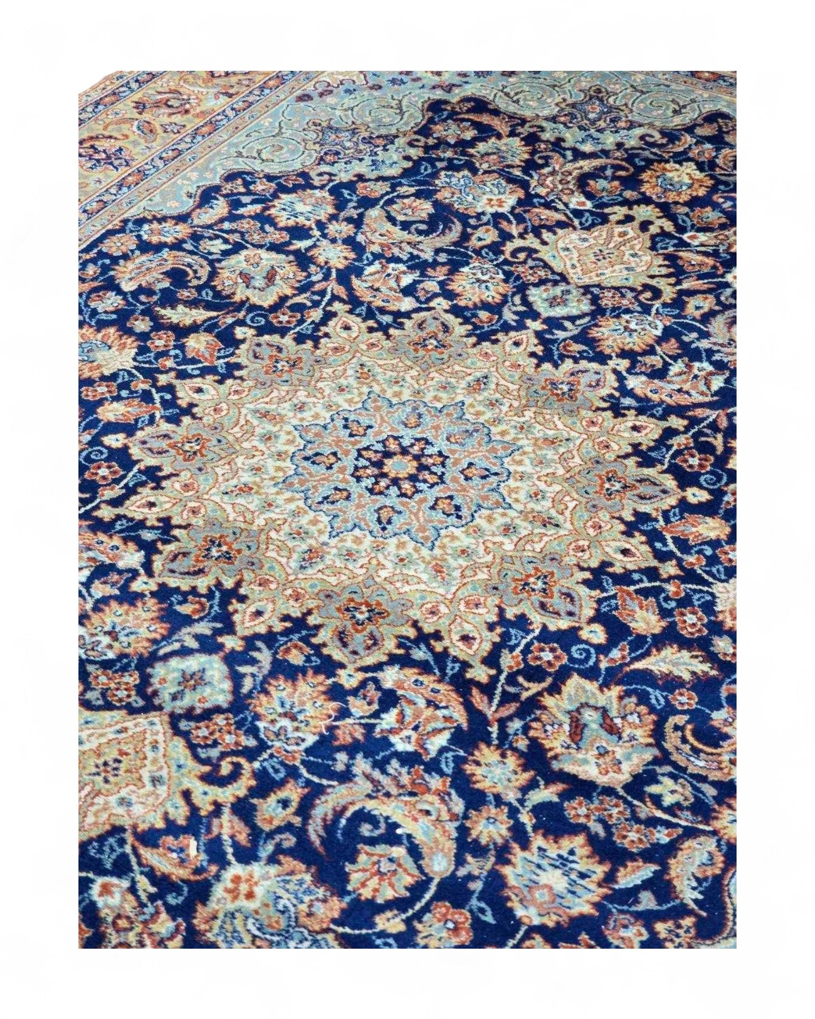 Belgian Sky Blue Medallion Rug | 200 x 300cm
