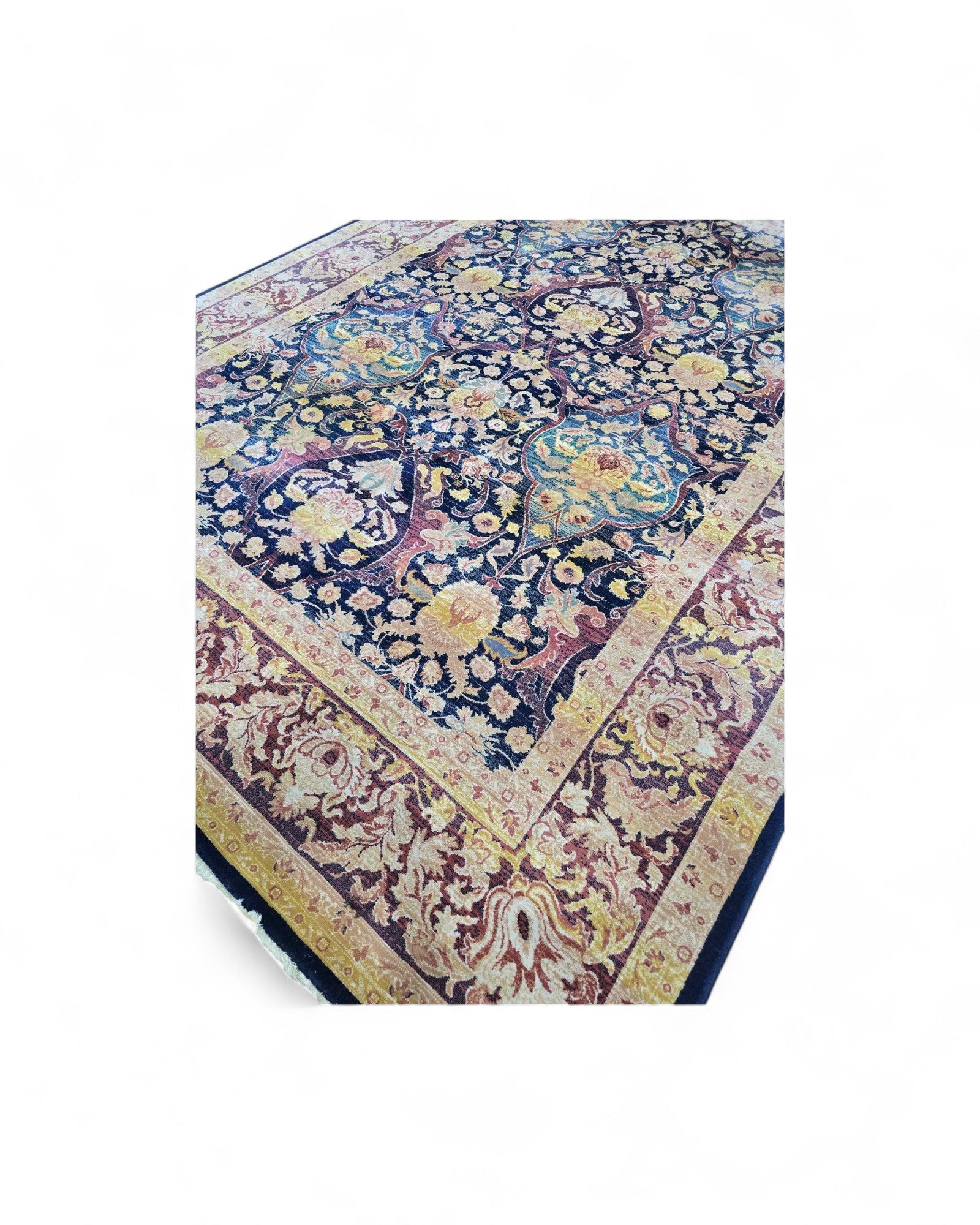 Classic Belgian Floral Medallion Rug | 250 x 350cm