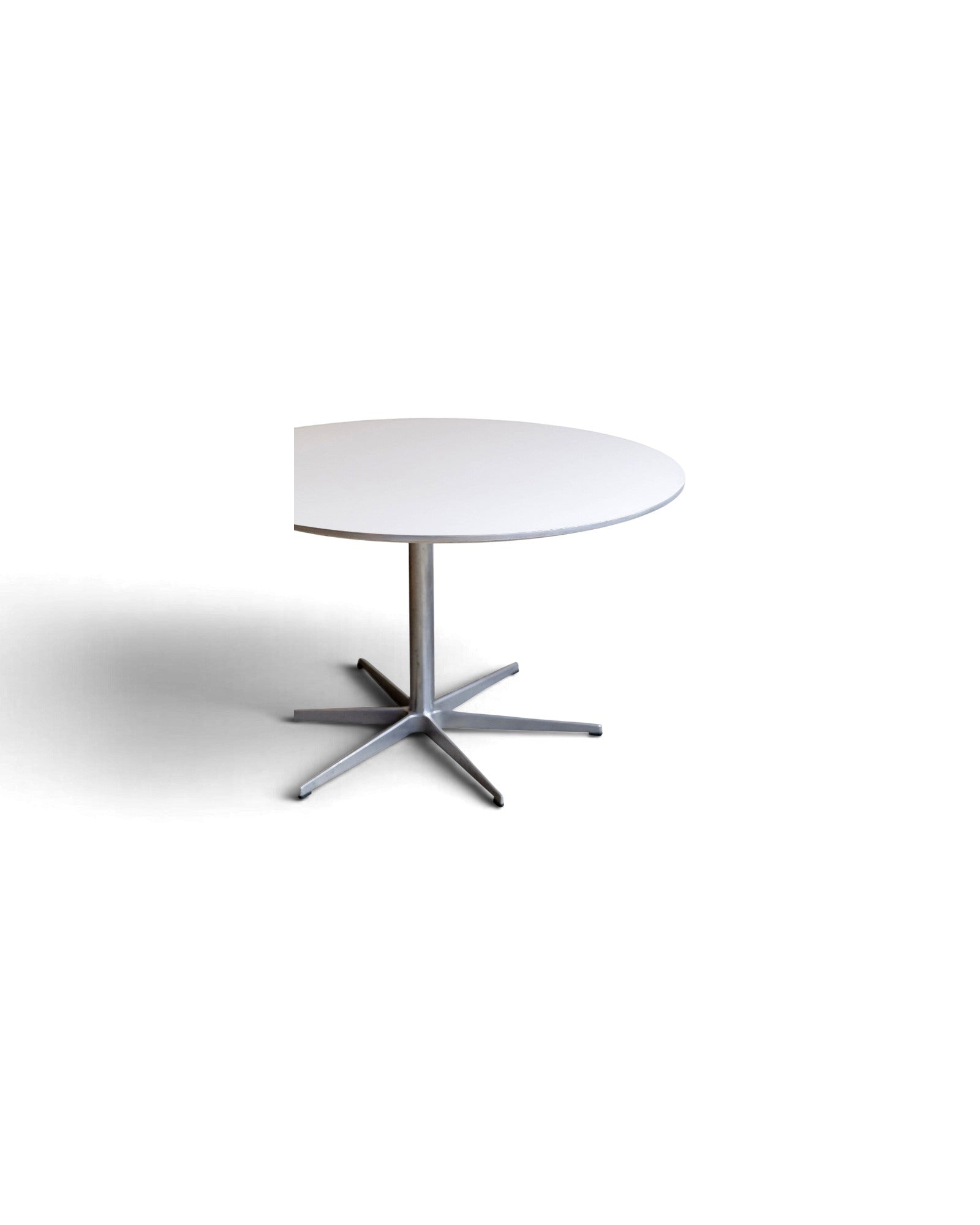 Arne Jacobsen A826 Dining Table by Fritz Hansen