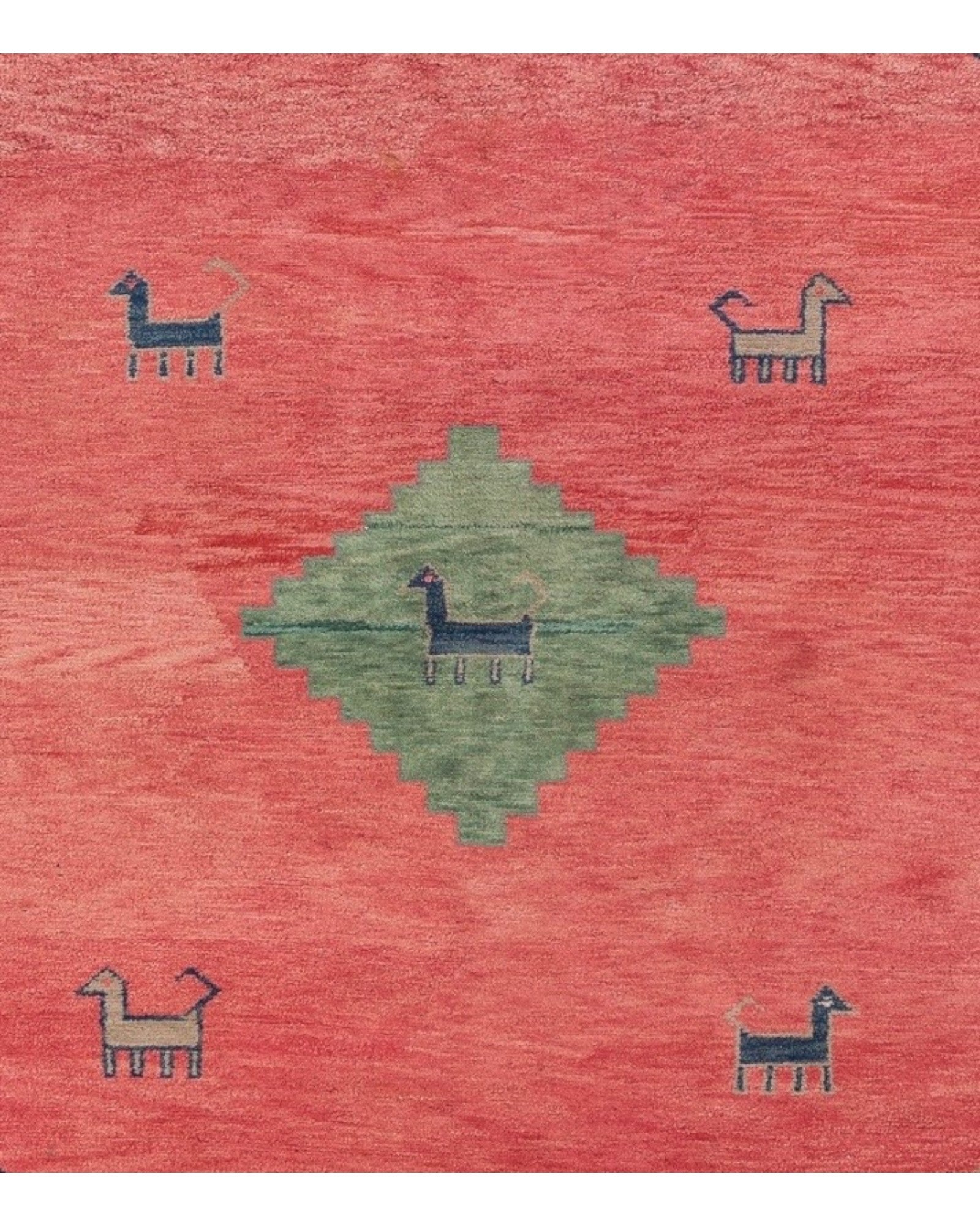 Vintage Qashqai Gabbeh Rug l 240cm x 178cm.