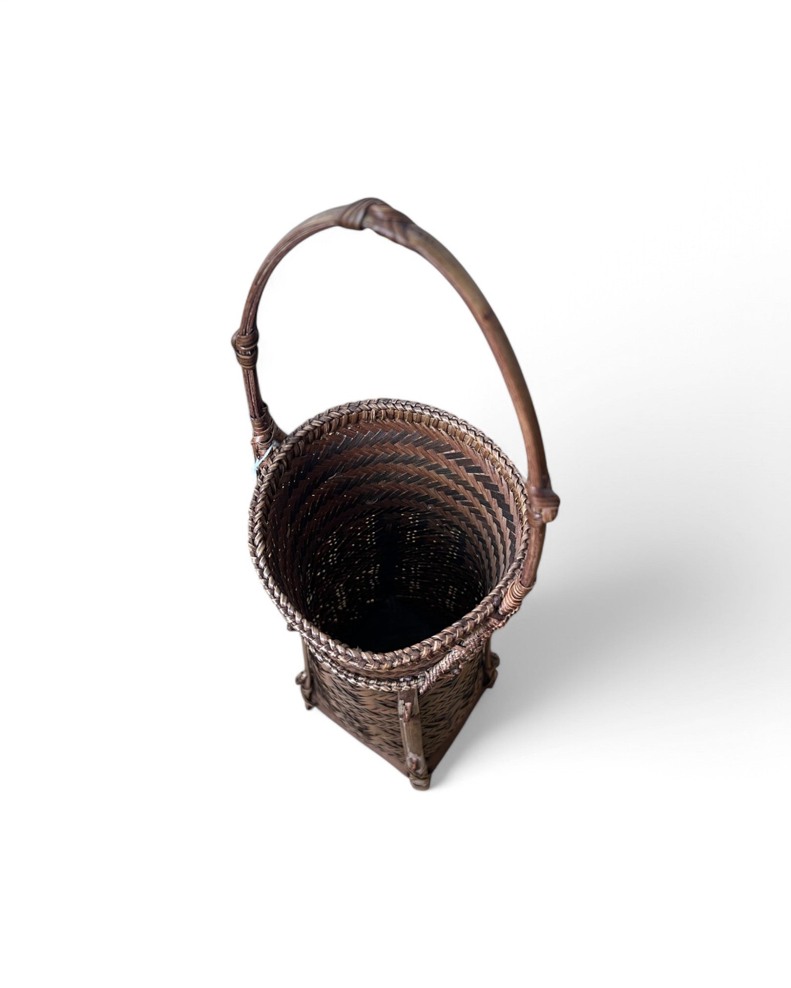 Handwoven Khla (Small Tall Basket)