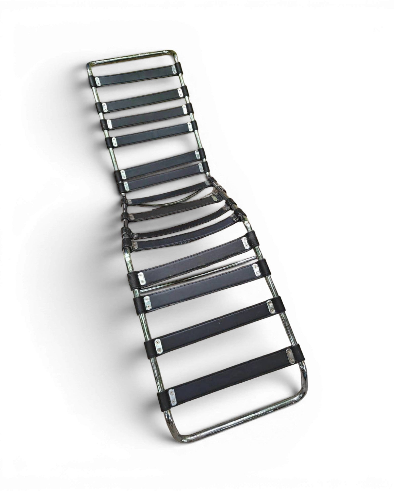 Model 242 MR Adjustable Chaise Lounge (Knoll International)