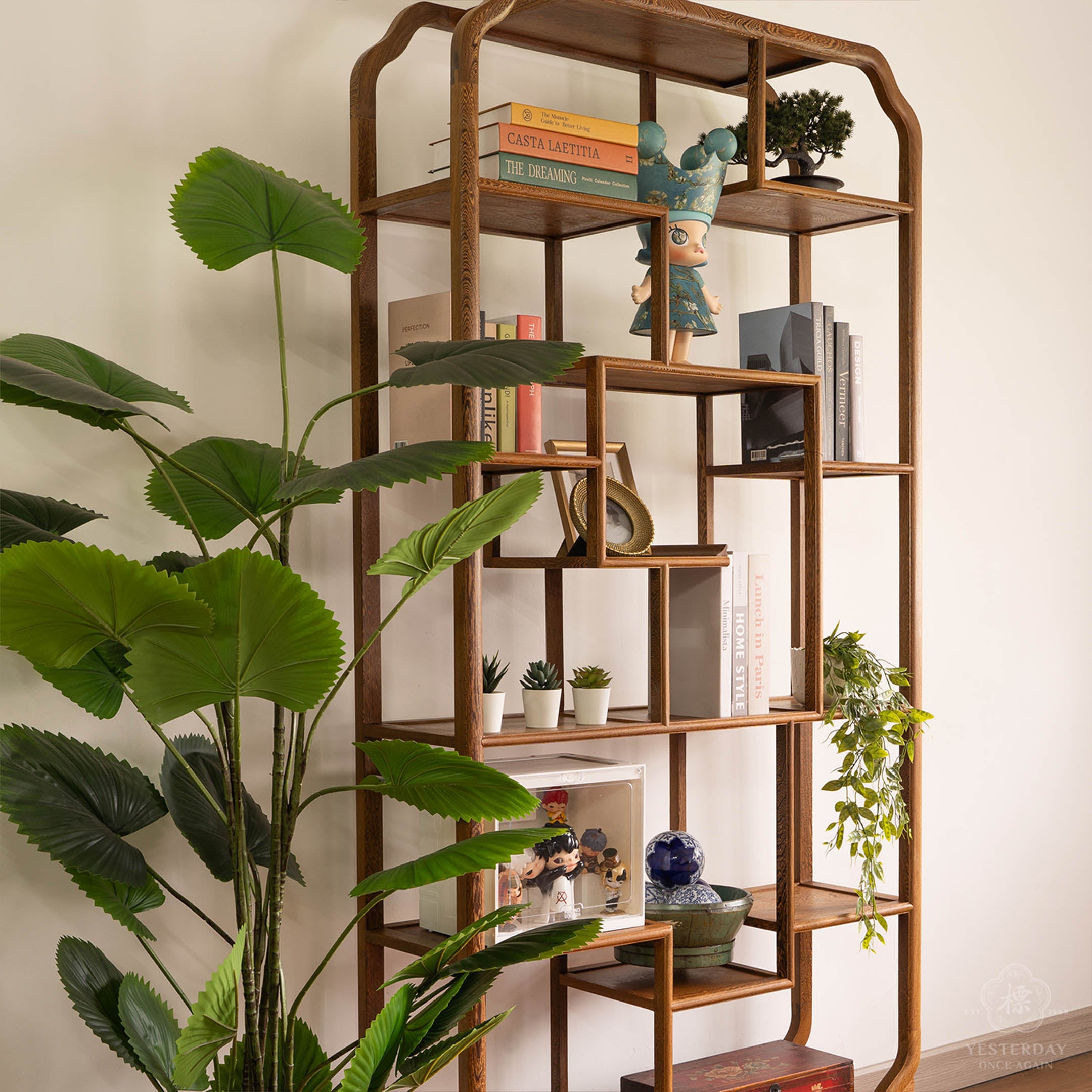 Elegant Chinese Crafted Bookshelf