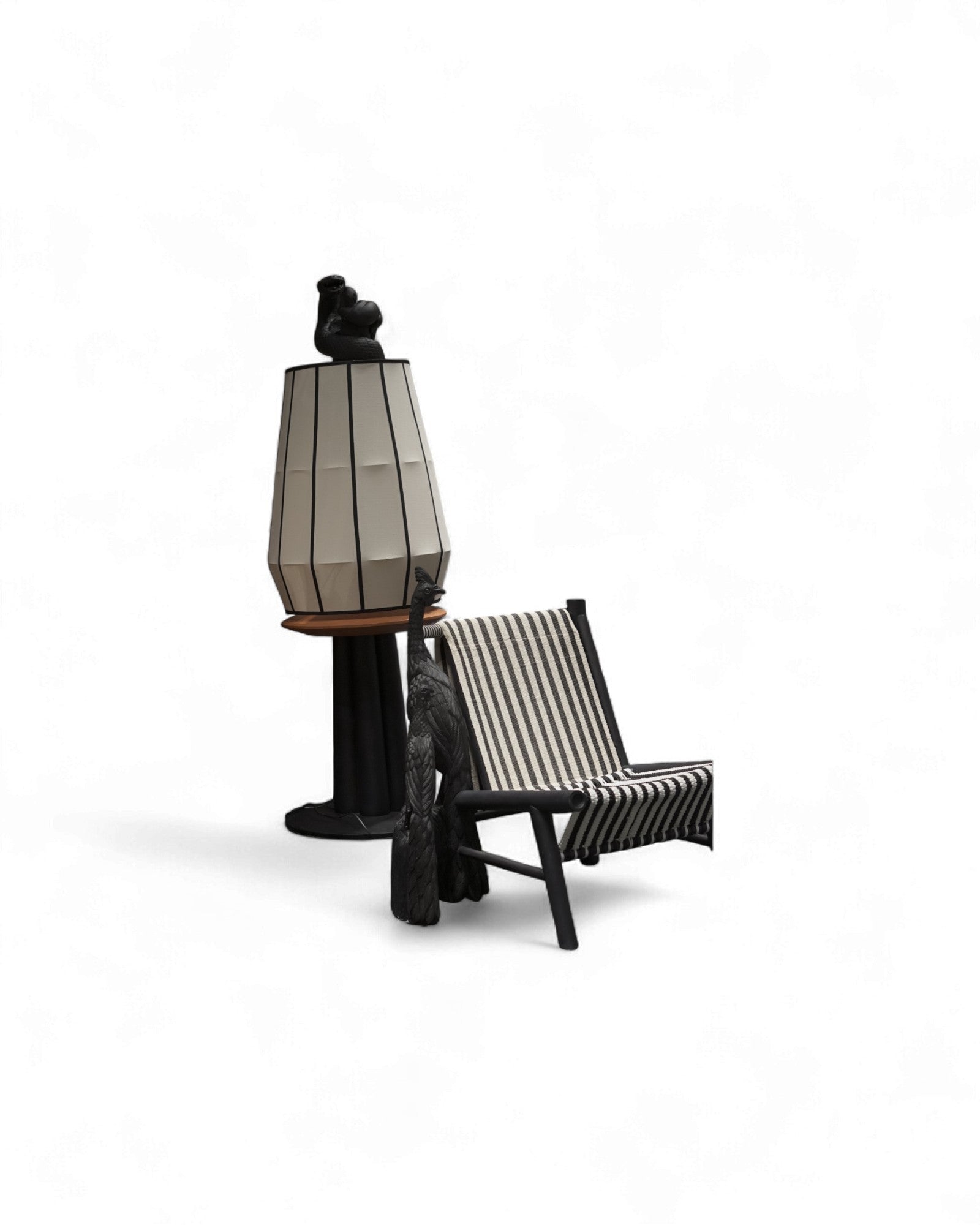 AMO ARTE - Easy Peacock Lounge Chair