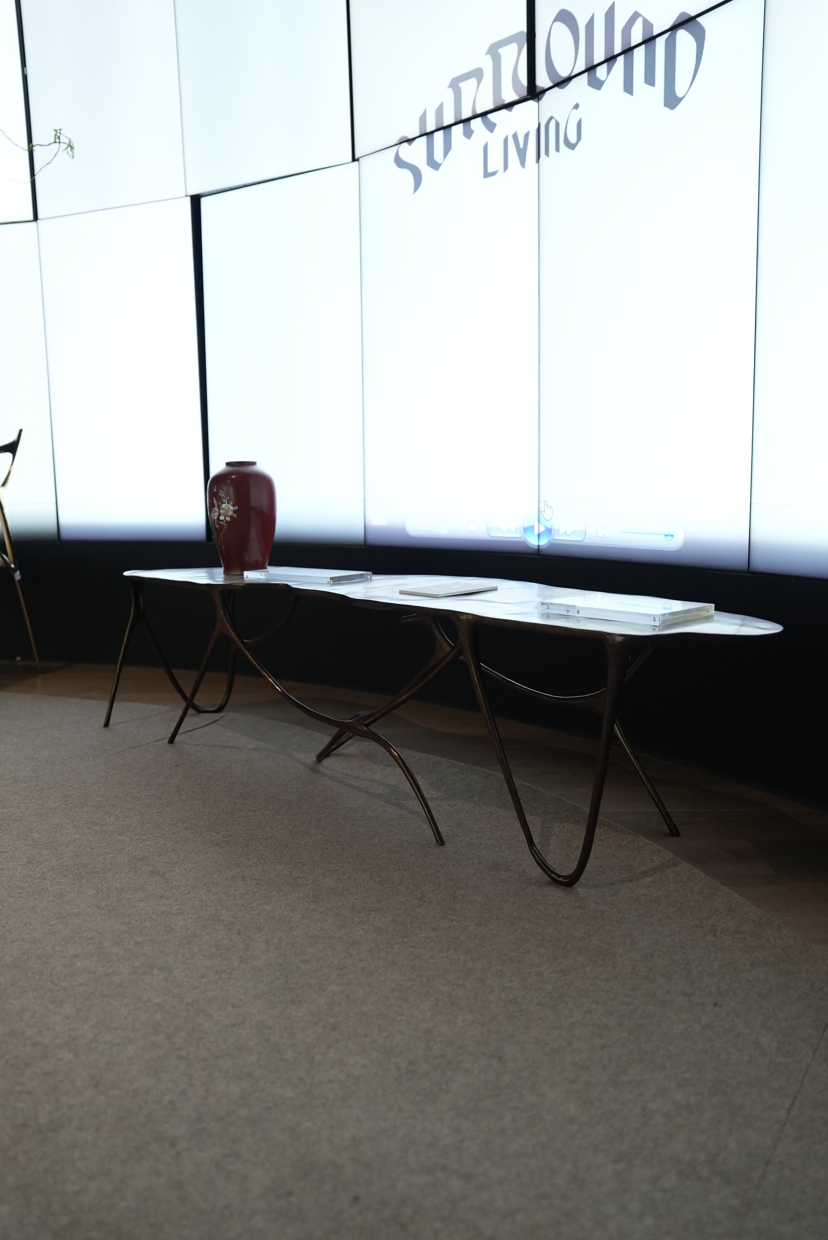 Red Lacquer Vase with Mother-of-Pearl Inlay