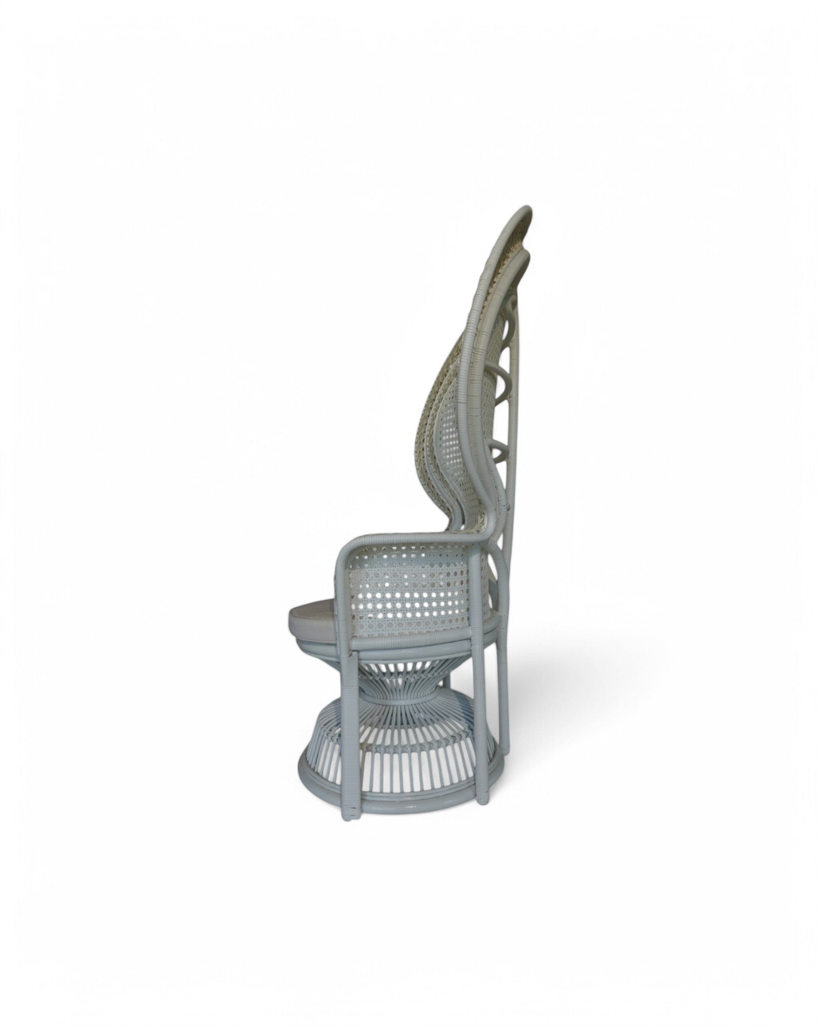 Emmanuelle Chair - White