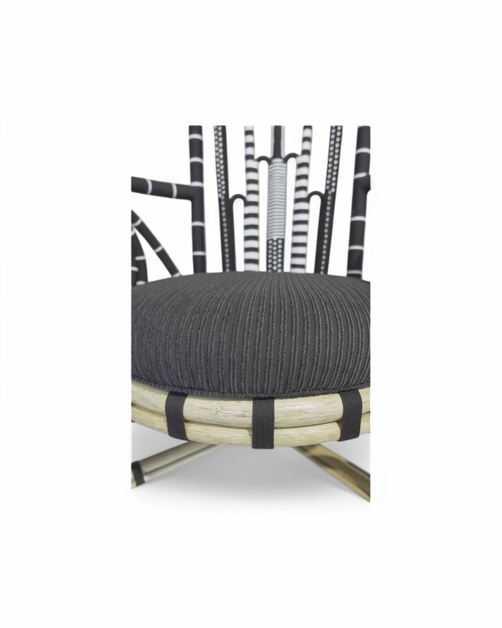 Savannah Chair - Black and White