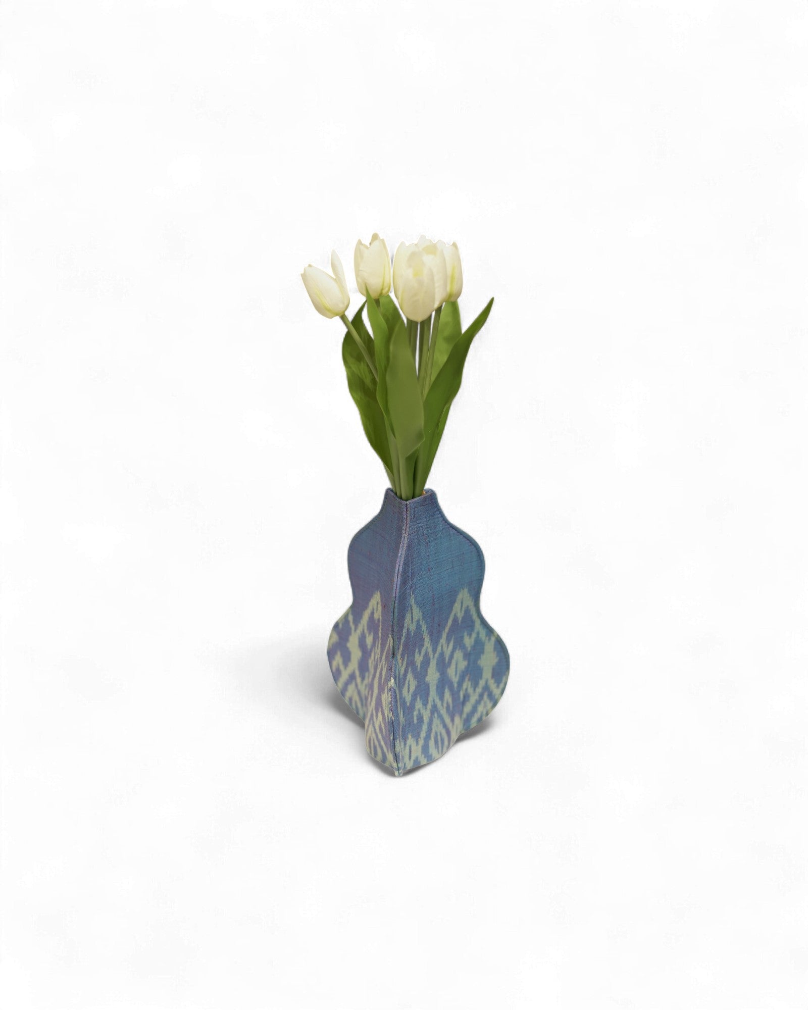 SUMPHAT - Silk Vase (A)