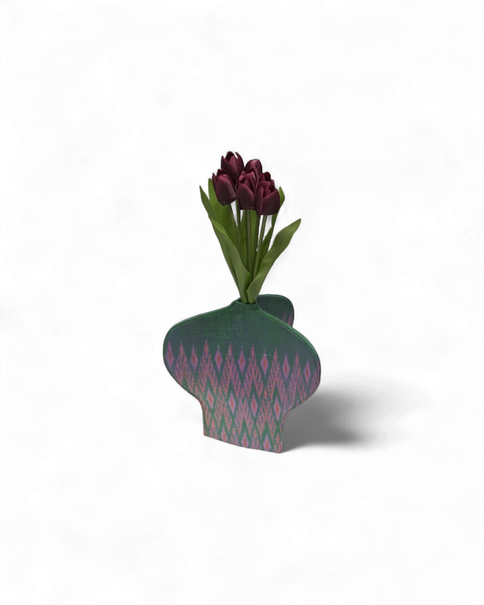 SUMPHAT - Silk Vase (B)