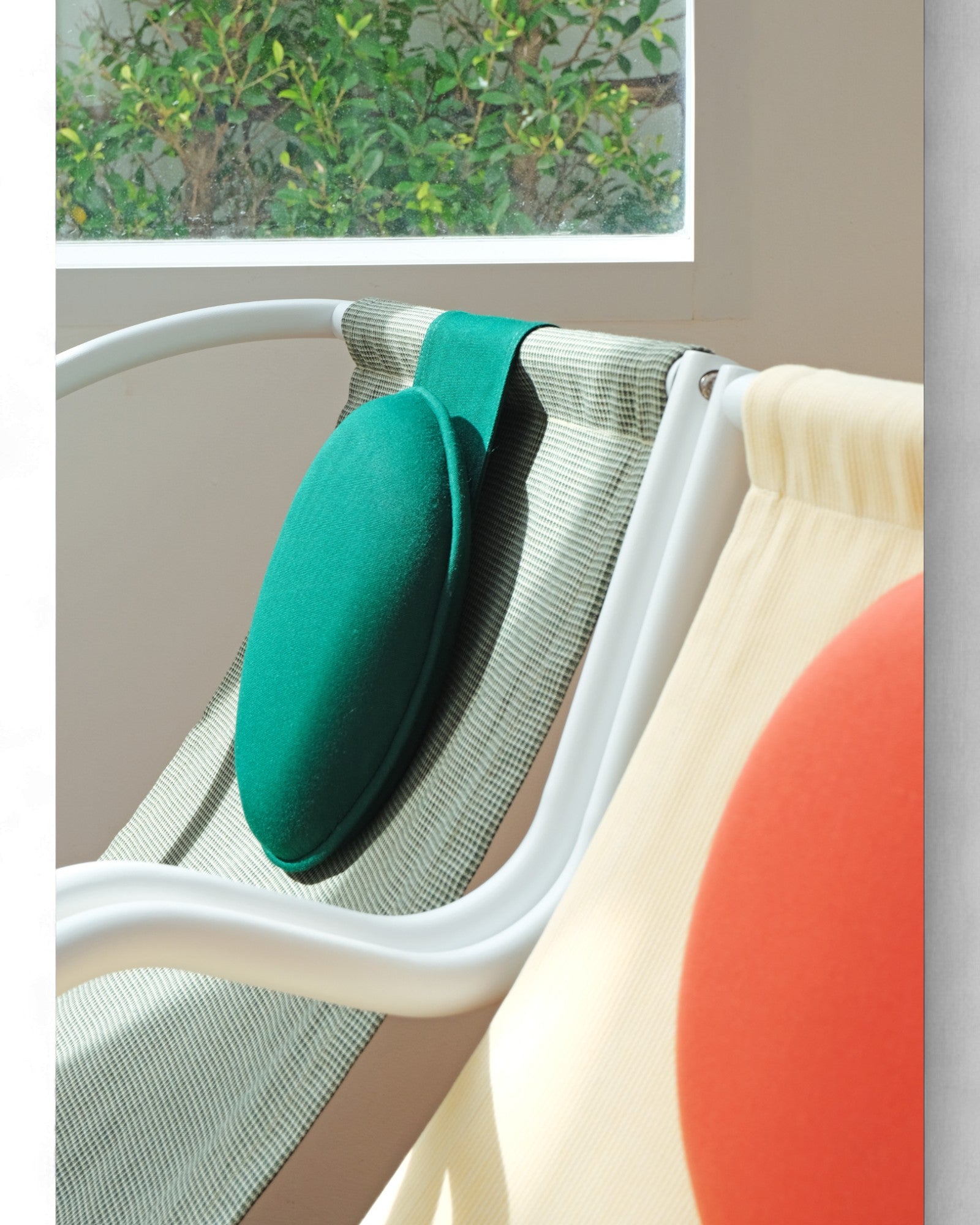 The Ebbar Chair - Bolognese