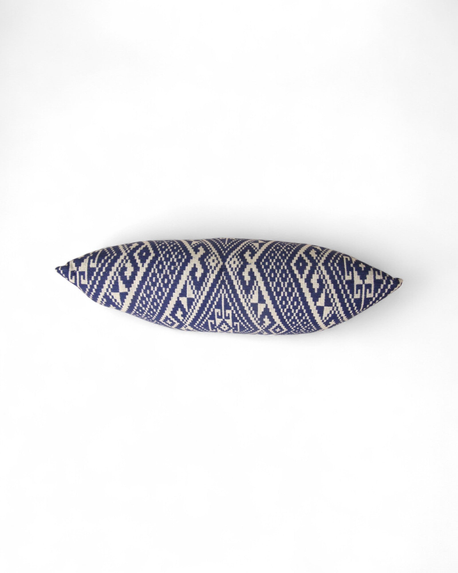 Lumbar Handwoven Indigo-Dye Khit Fabric - Blue & White