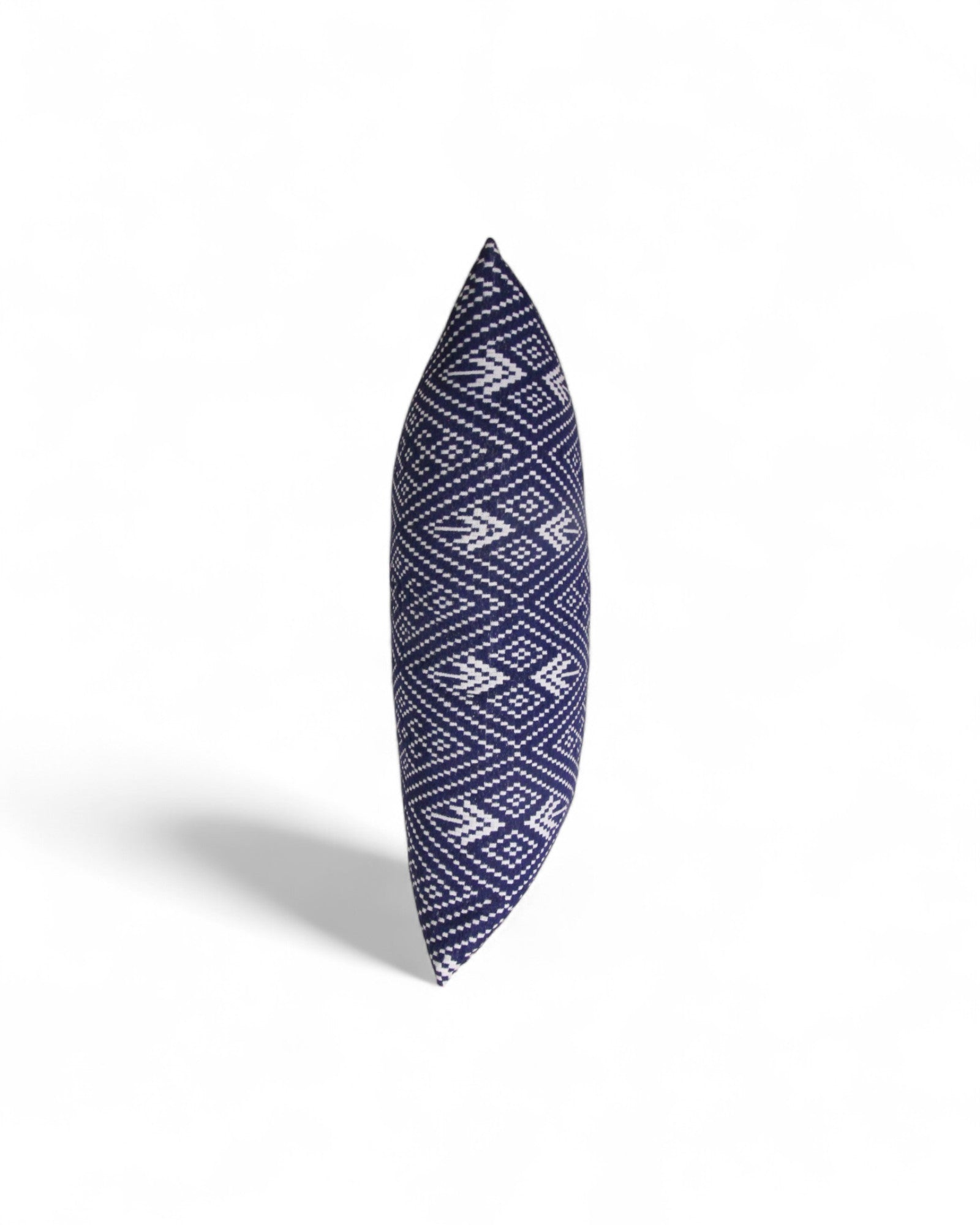 Lumbar Handwoven Indigo-Dye Khit Fabric - Diamond Blue & White