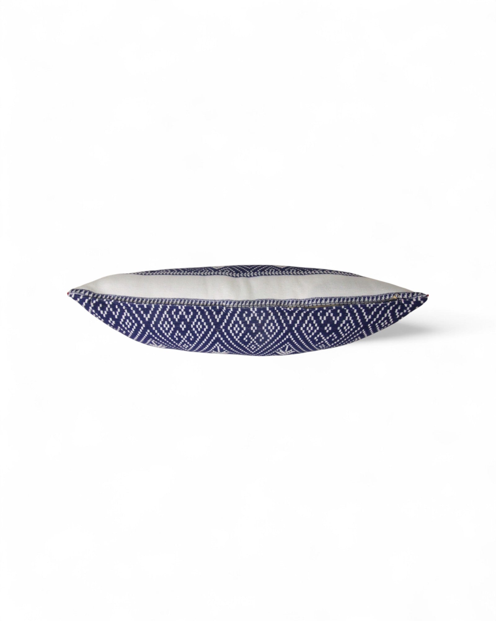 Lumbar Handwoven Indigo-Dye Khit Fabric - Diamond Blue & White