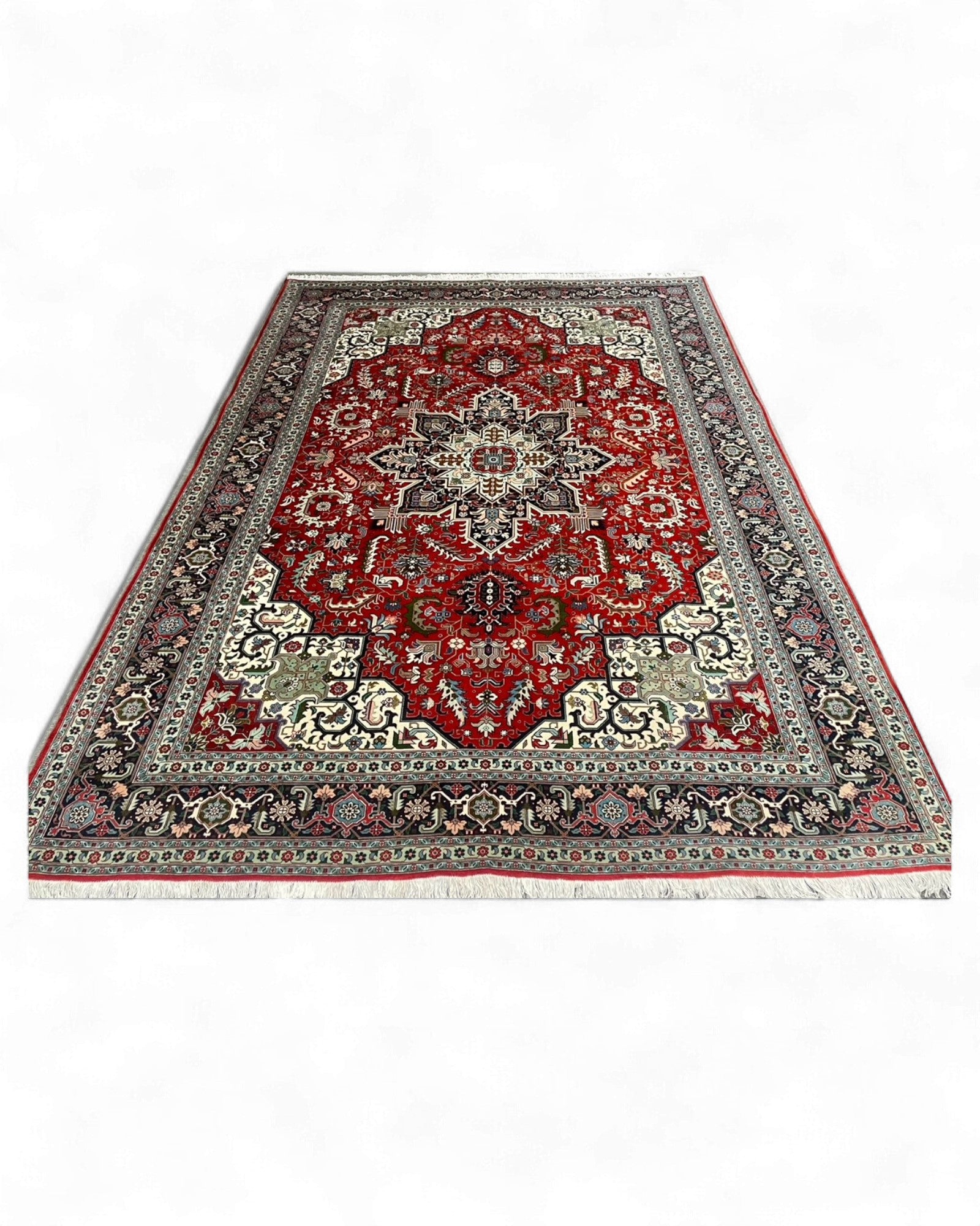 Tabriz Persian Tribal Heriz Medallion Carpet Rug | 250 x 350cm