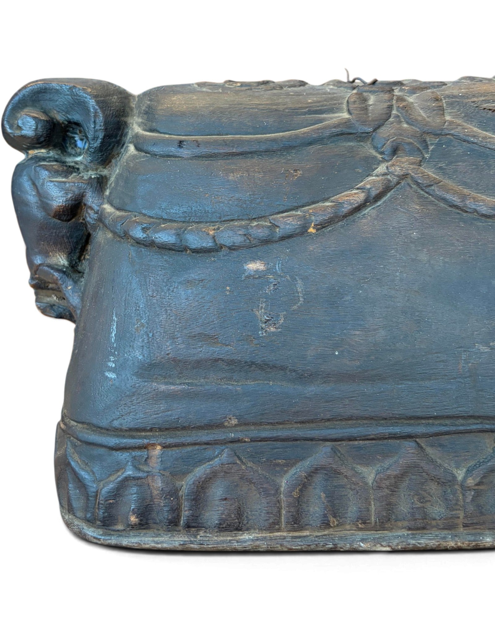 Lanna Wooden Cow Bell (กระดิ่งไม้ห้อยคอวัว)