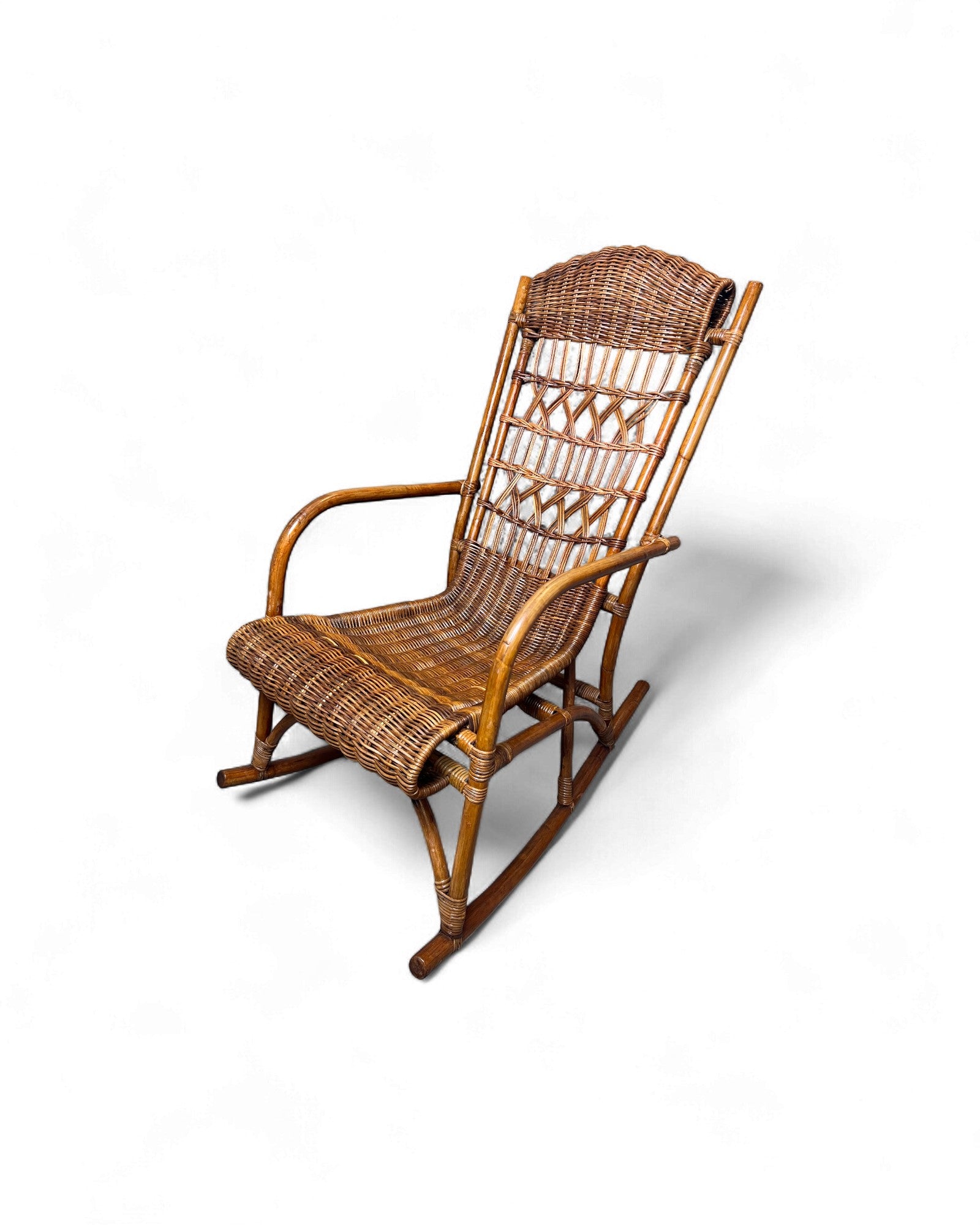Rattan Weave Vintage High Back Rattan Rocking Chair Surround Living