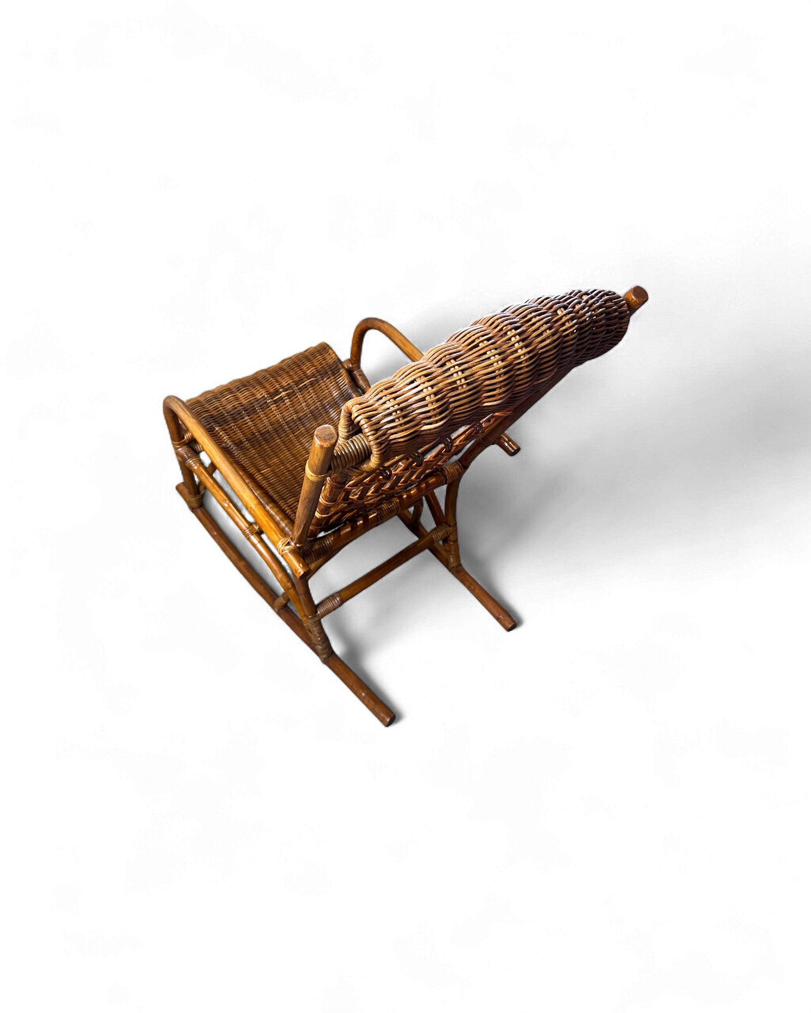 Rattan Weave Vintage High Back Rattan Rocking Chair Surround Living