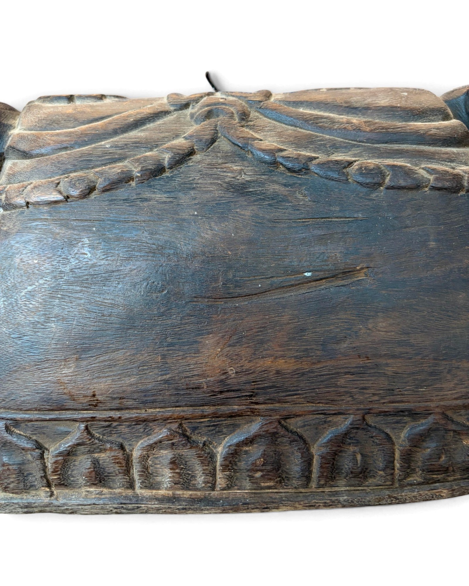 Lanna Wooden Cow Bell (กระดิ่งไม้ห้อยคอวัว)