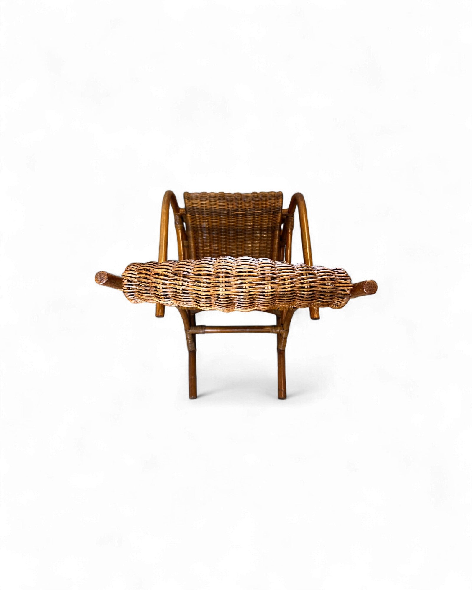 Rattan Weave Vintage High Back Rattan Rocking Chair Surround Living