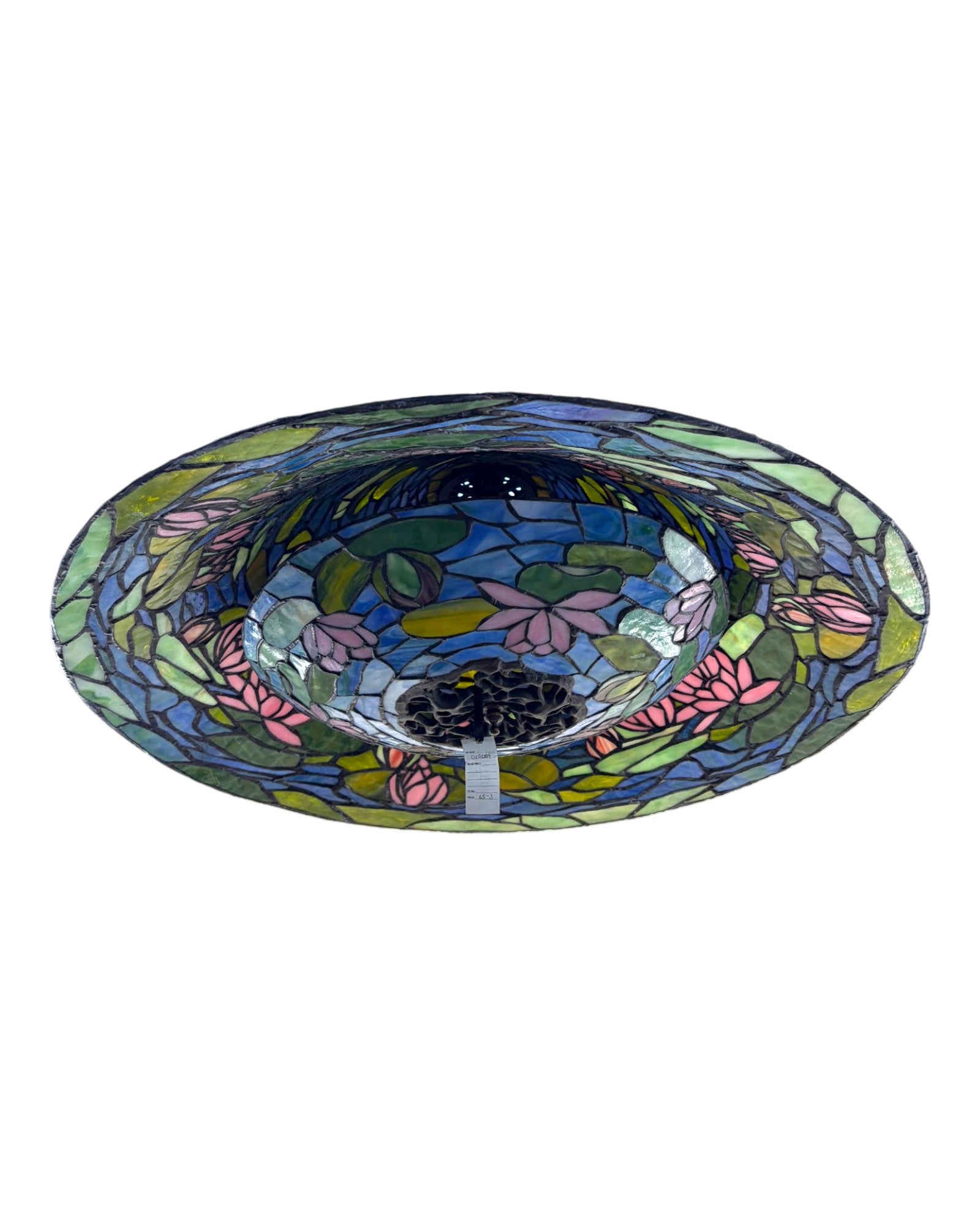 A Lotus Saucer-Shaped Tiffany-Style Stained Glass Pendant Lamp - Surround Living - 4