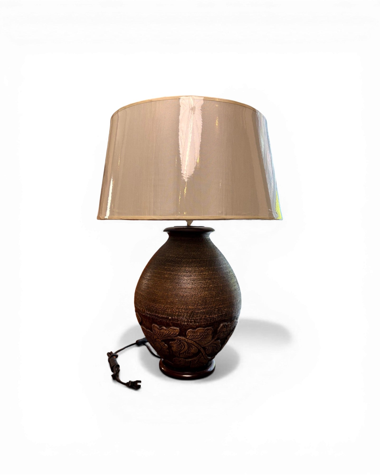 Dark Cocoa Carved Ceramic Table Lamp with Gloss Linen Shade - Surround Living - 2