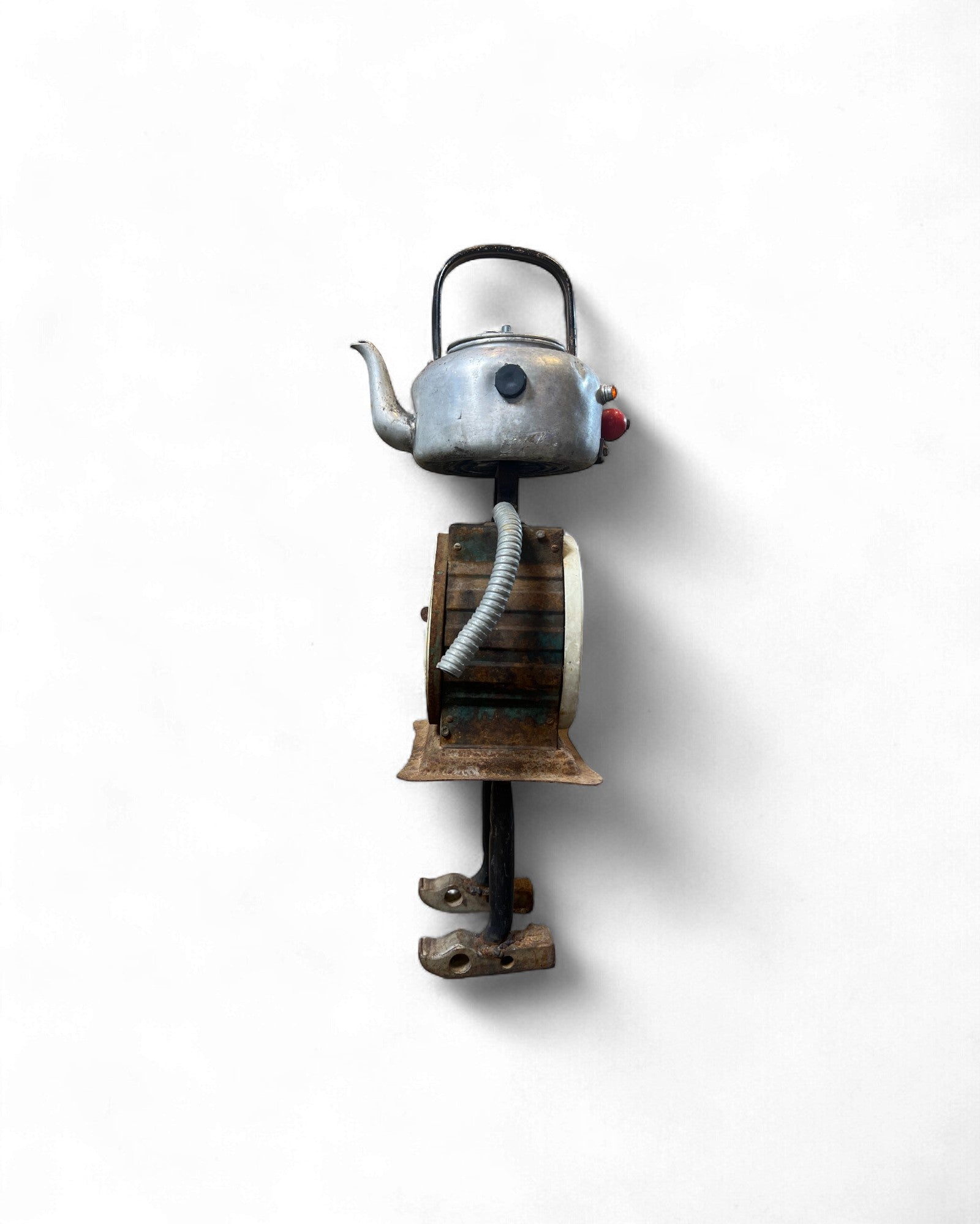 Kettle Head – Upcycled Robot Sculpture Surround Living