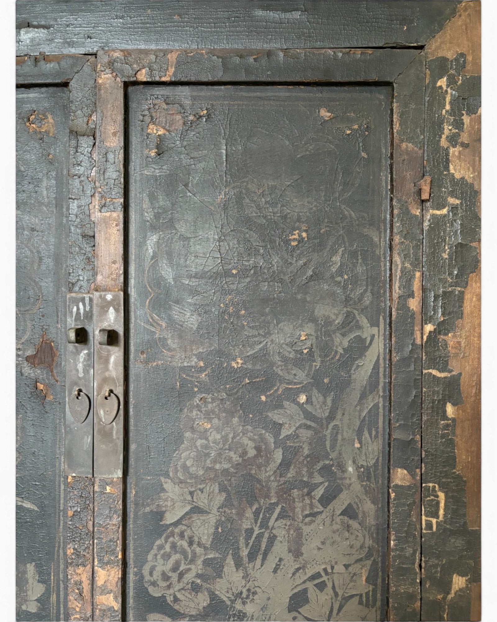 Black Lacquer Floral Cabinet - Surround Living - 32