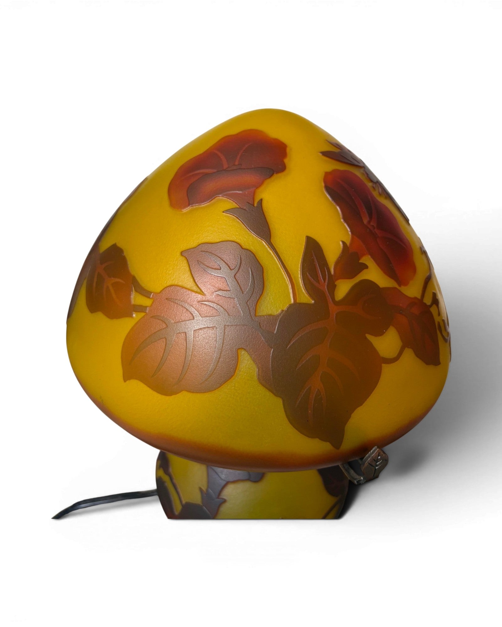 Art Nouveau Cameo Glass Table Lamp