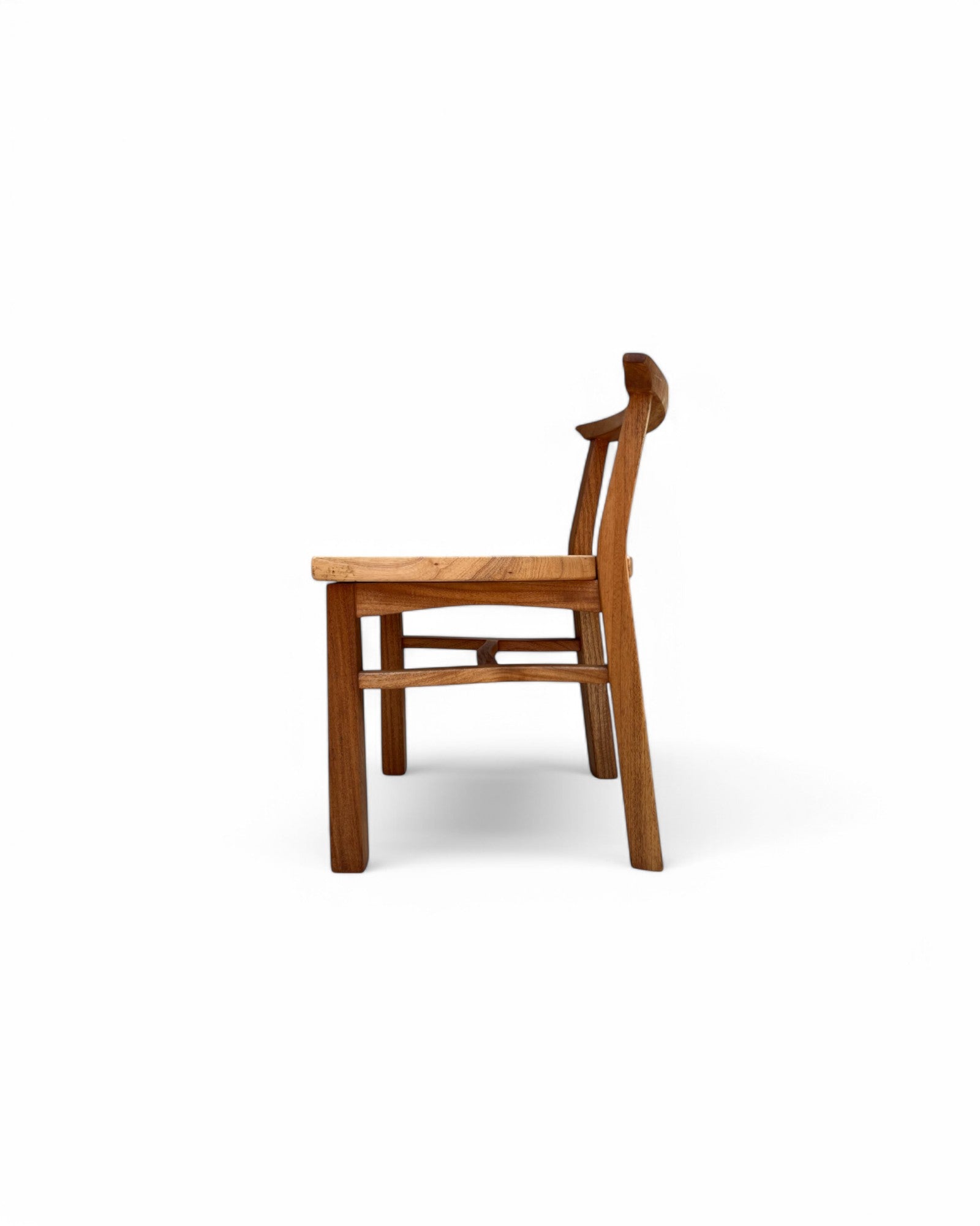 Sadao Neem Wood Traditional Curved Dining Chair