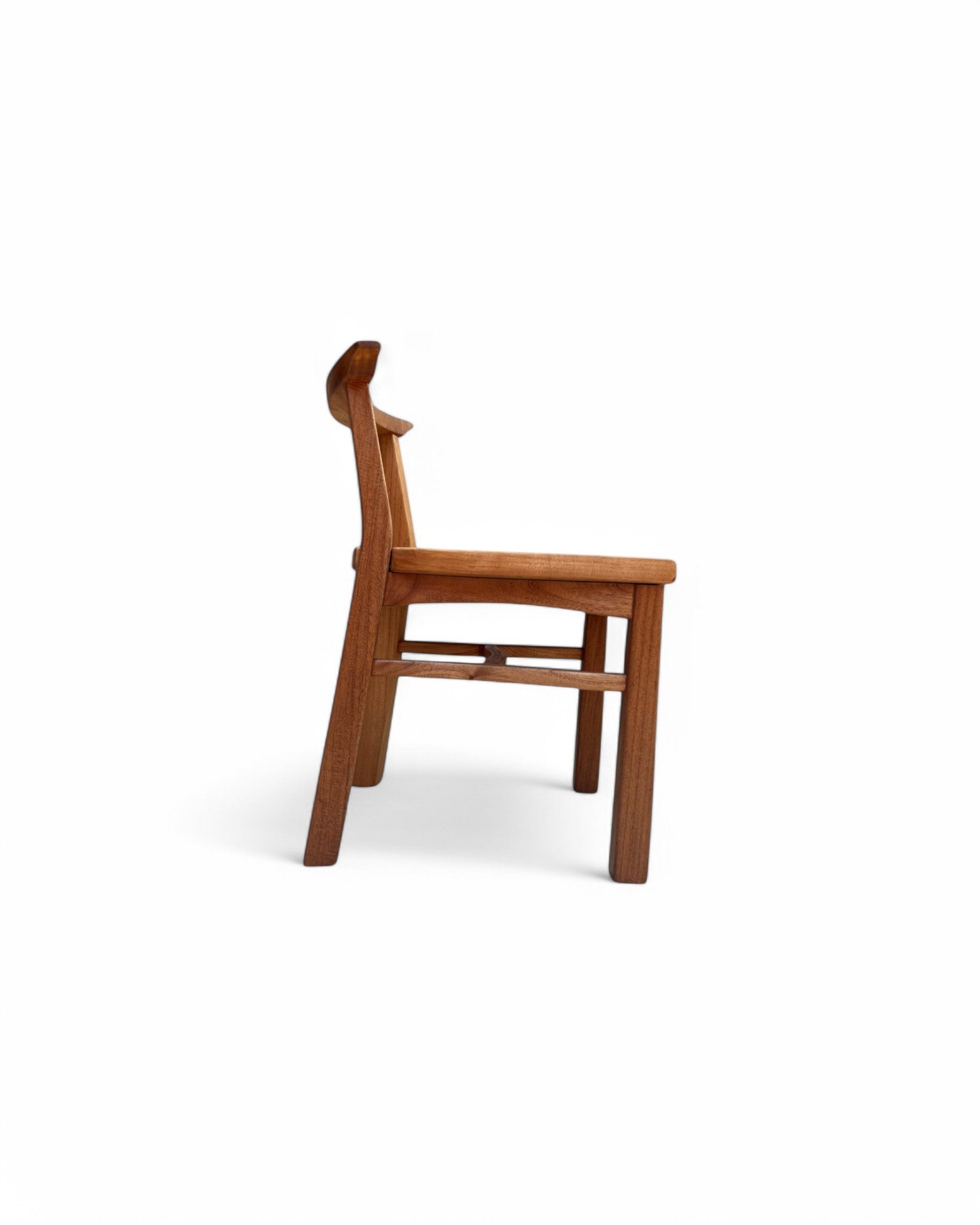 Sadao Neem Wood Traditional Curved Dining Chair