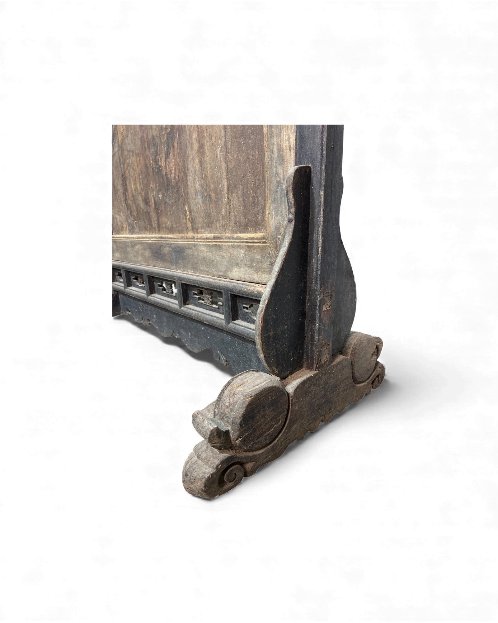 18th - Century Chinese Scholar’s Large Screen with Painted Lion - Surround Living - 4