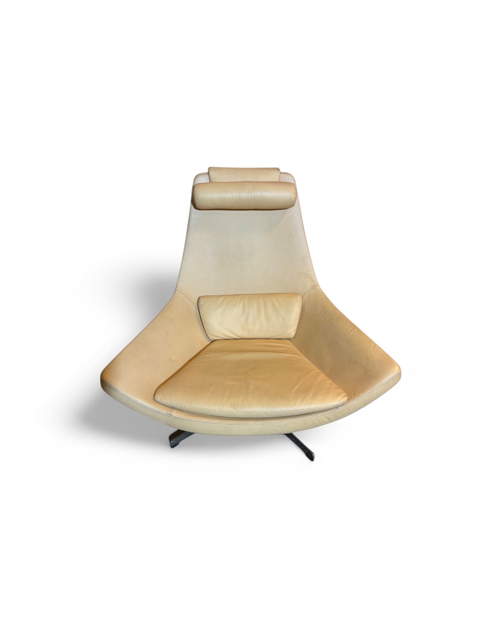 Metropolitan Cream Leather Swivel Armchair