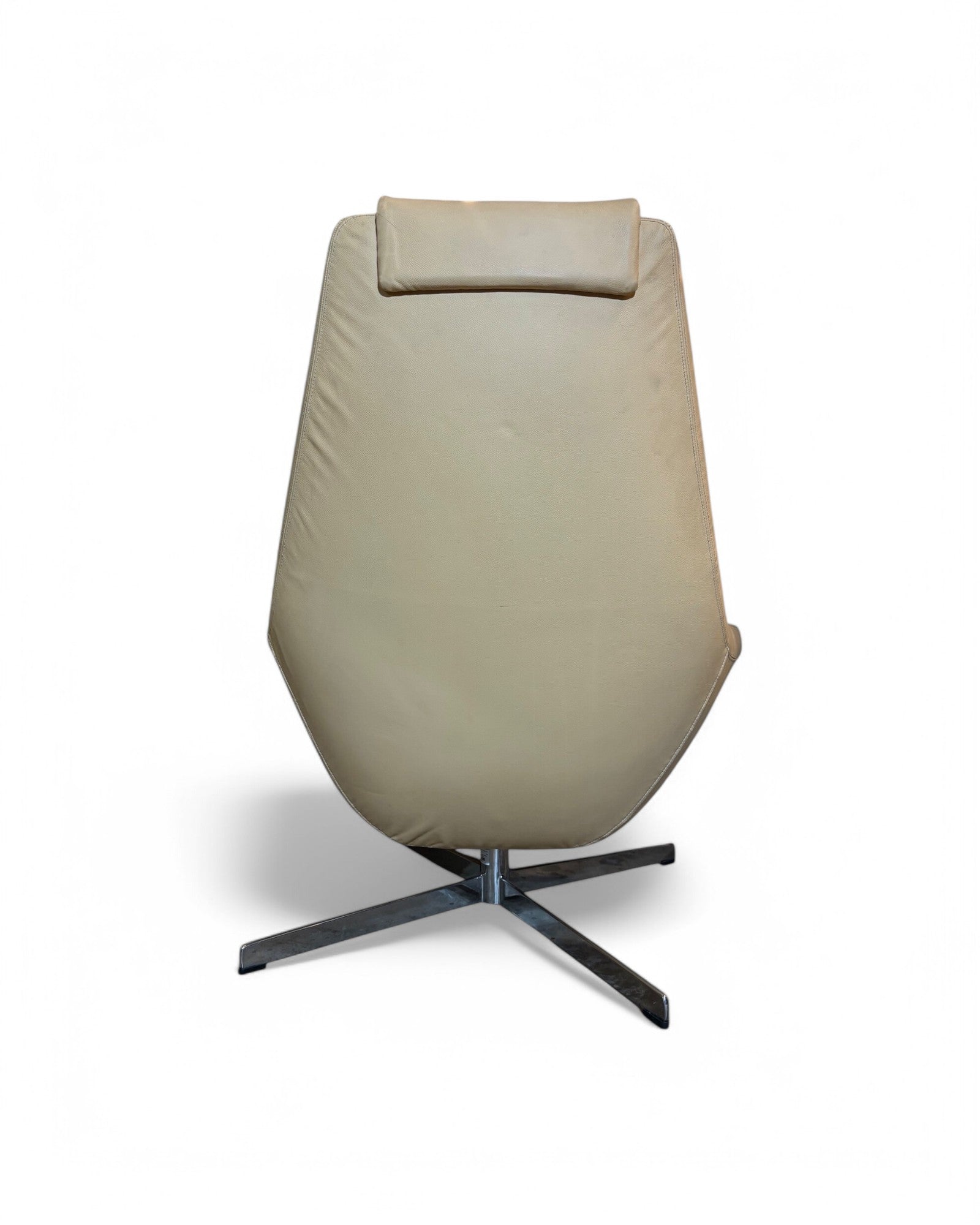 Metropolitan Cream Leather Swivel Armchair