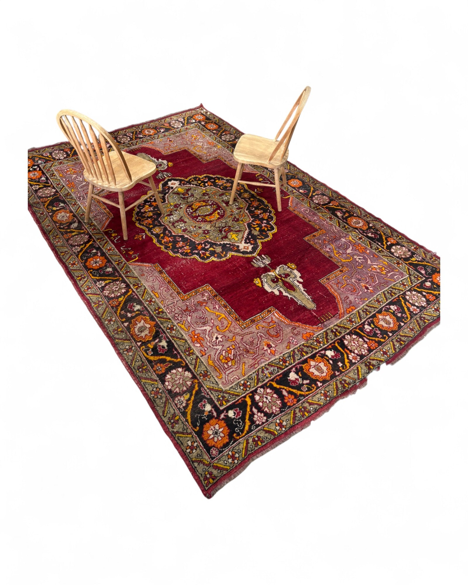Vintage Turkish Medallion Rug | 234 x 360 cm