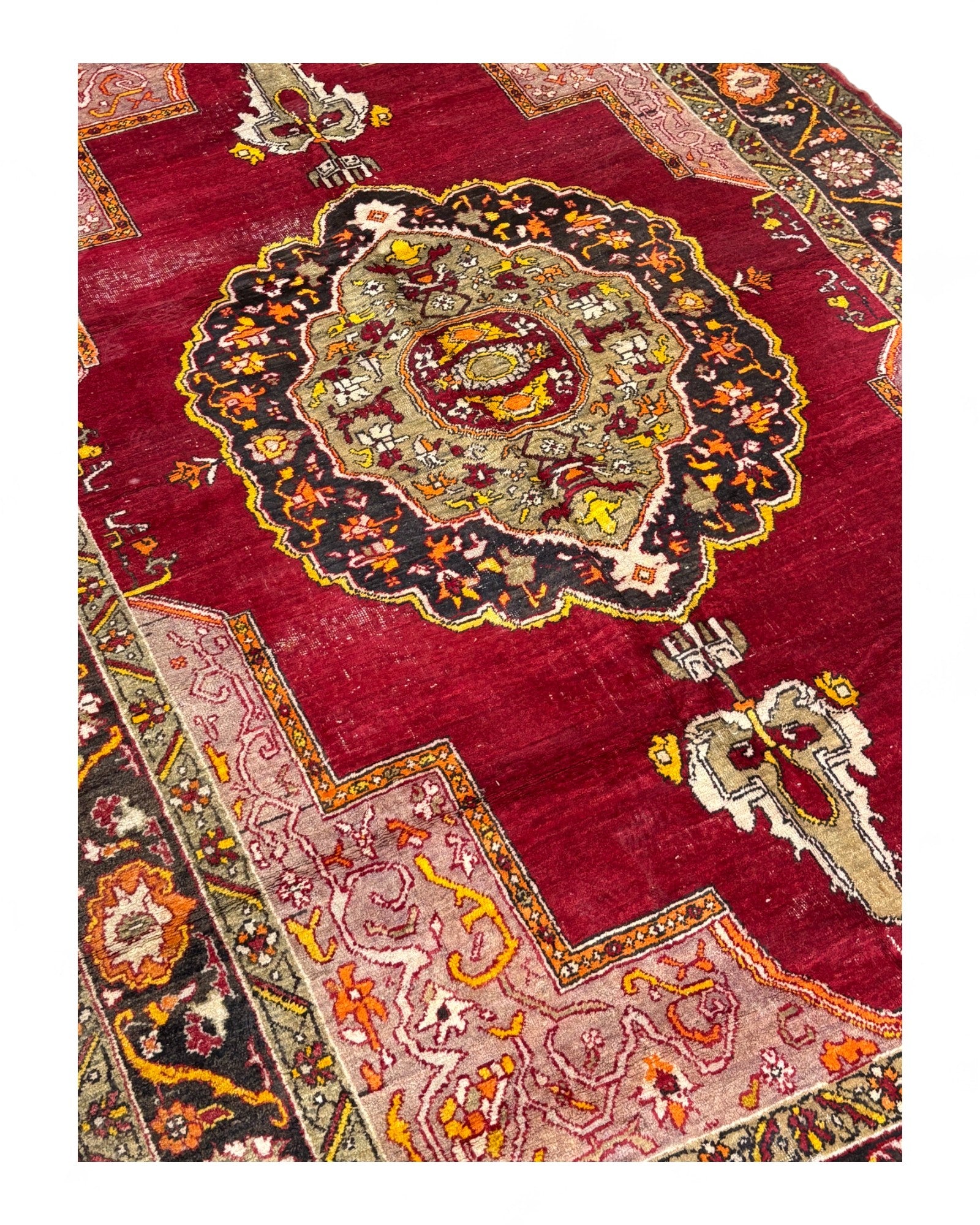 Vintage Turkish Medallion Rug | 234 x 360 cm