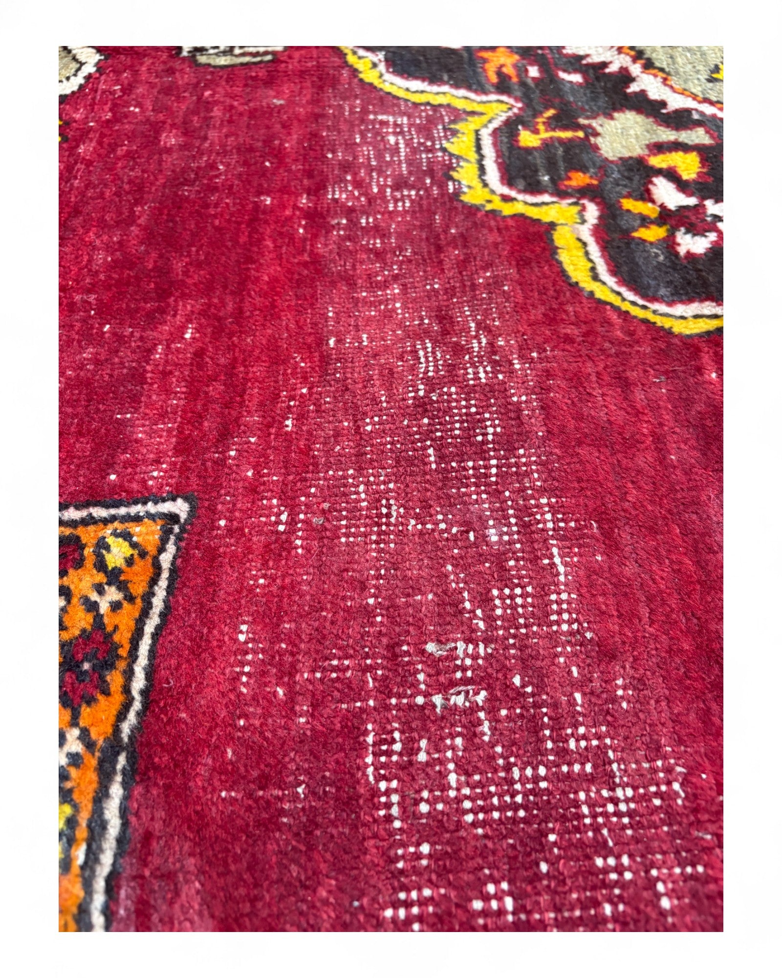 Vintage Turkish Medallion Rug | 234 x 360 cm