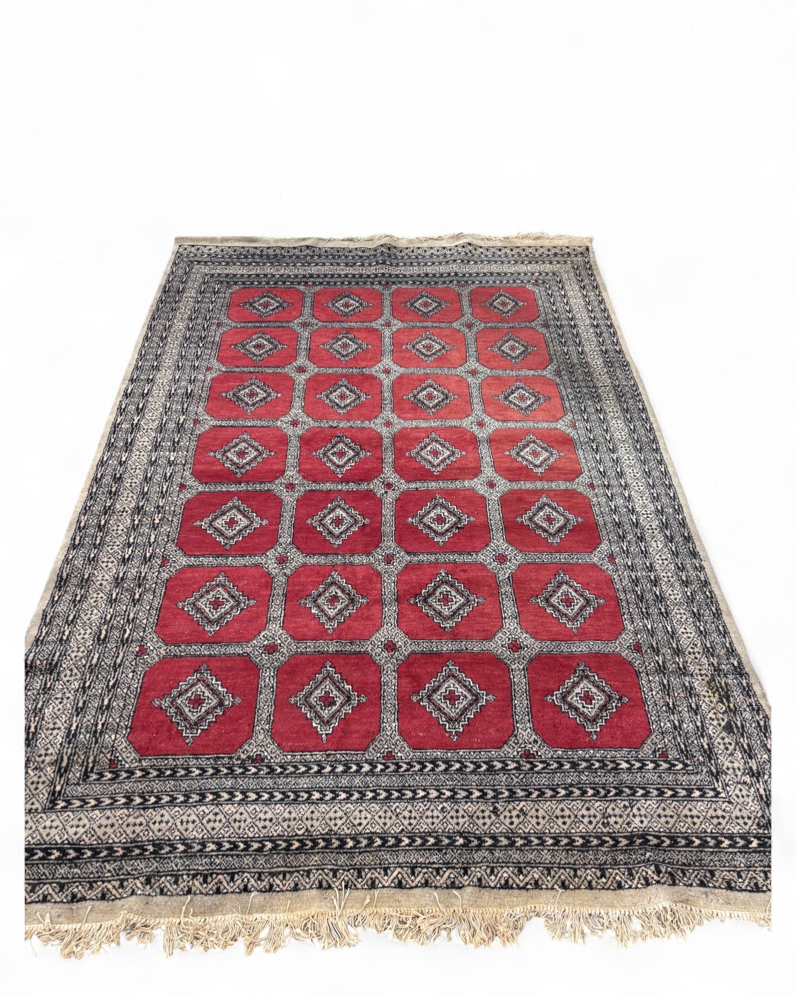 Bokhara Wool Rug – Pakistan | 188 x 277 cm