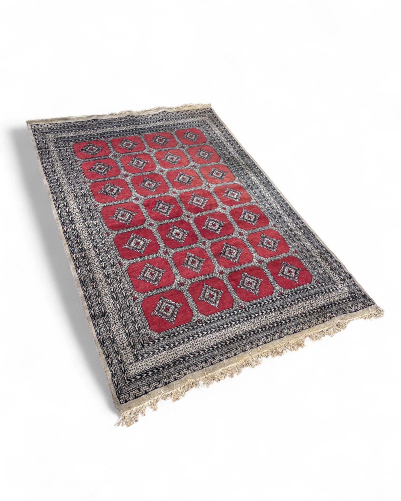 Bokhara Wool Rug – Pakistan | 188 x 277 cm